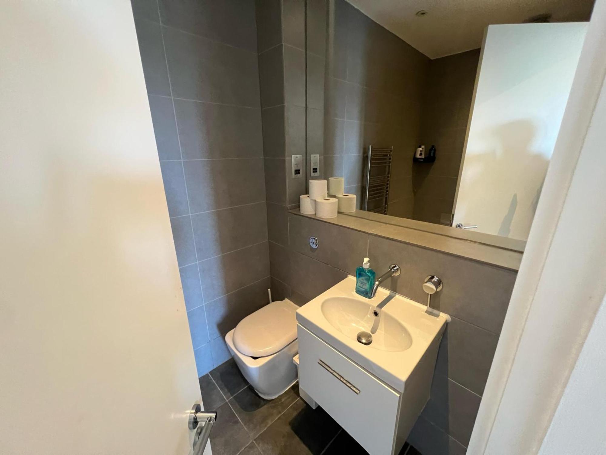 Appartement Sleek 3-bedroom Flat With Lift & Wi-fi In Southwark, Borough Near The Shard *