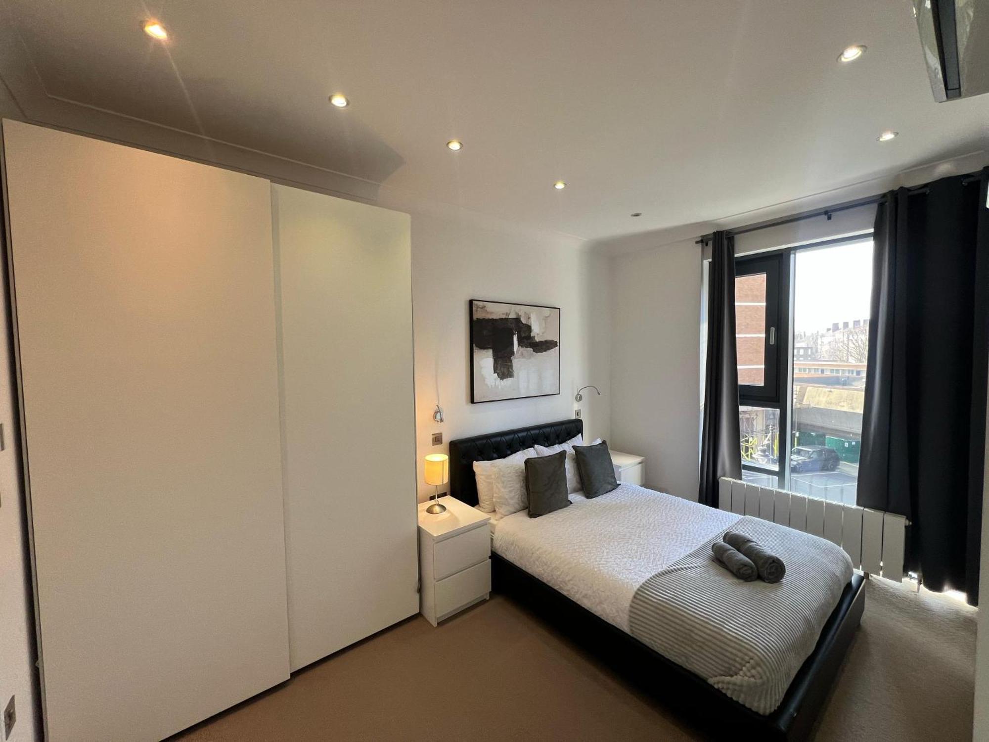 Sleek 3-bedroom Flat With Lift & Wi-fi In Southwark, Borough Near The Shard Appartement *