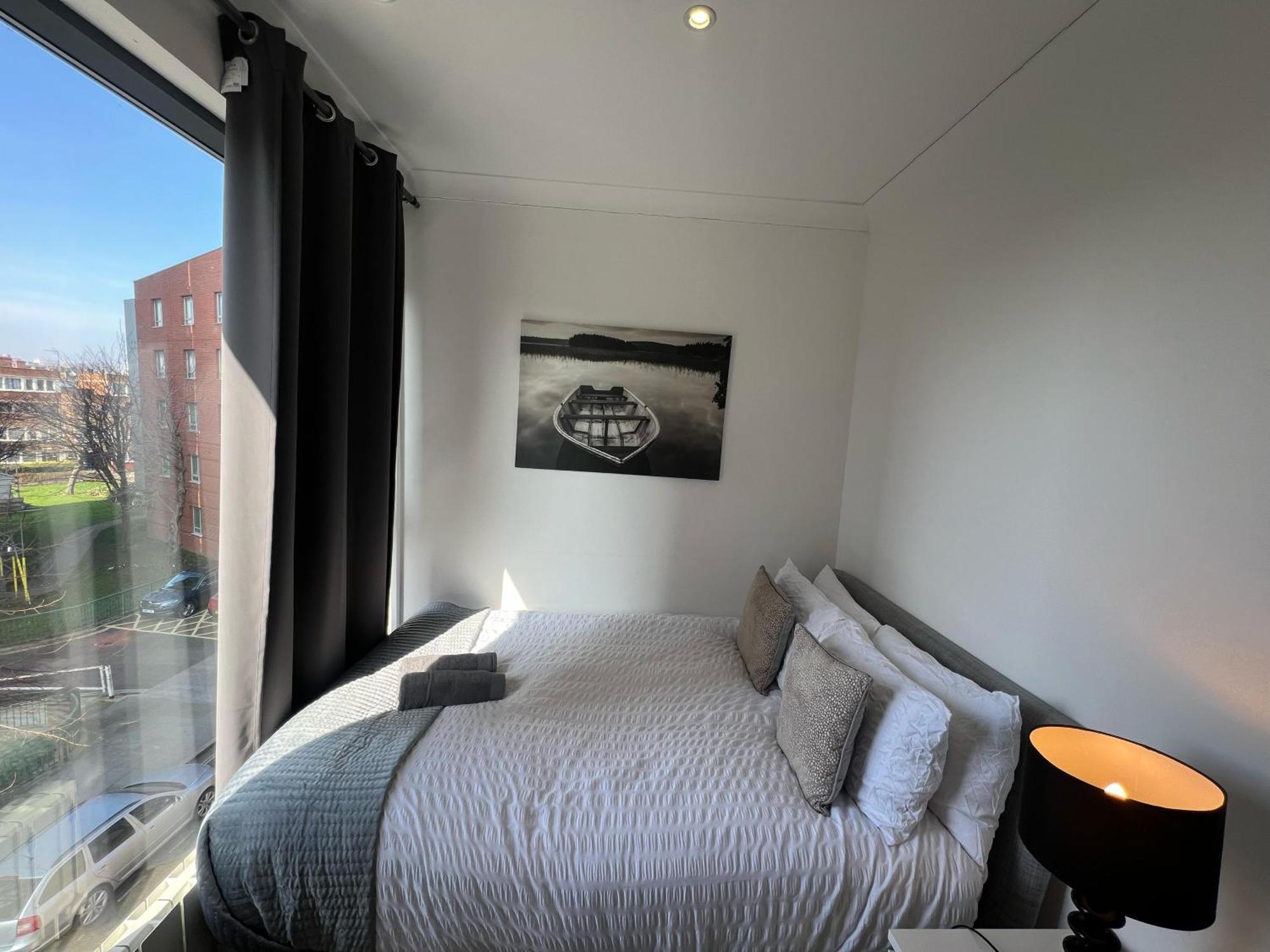 Sleek 3-bedroom Flat With Lift & Wi-fi In Southwark, Borough Near The Shard Appartement