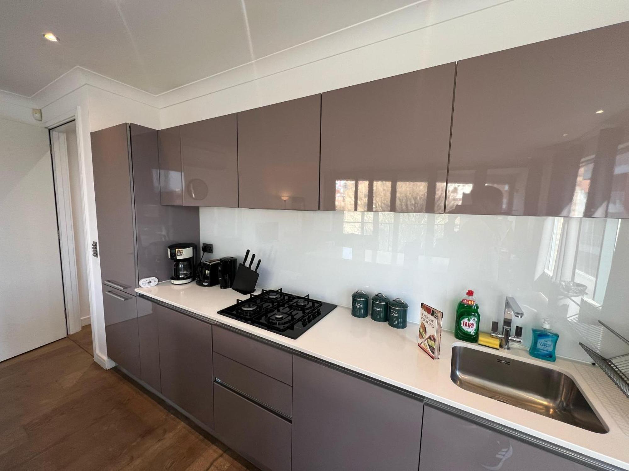 Appartement Sleek 3-bedroom Flat With Lift & Wi-fi In Southwark, Borough Near The Shard