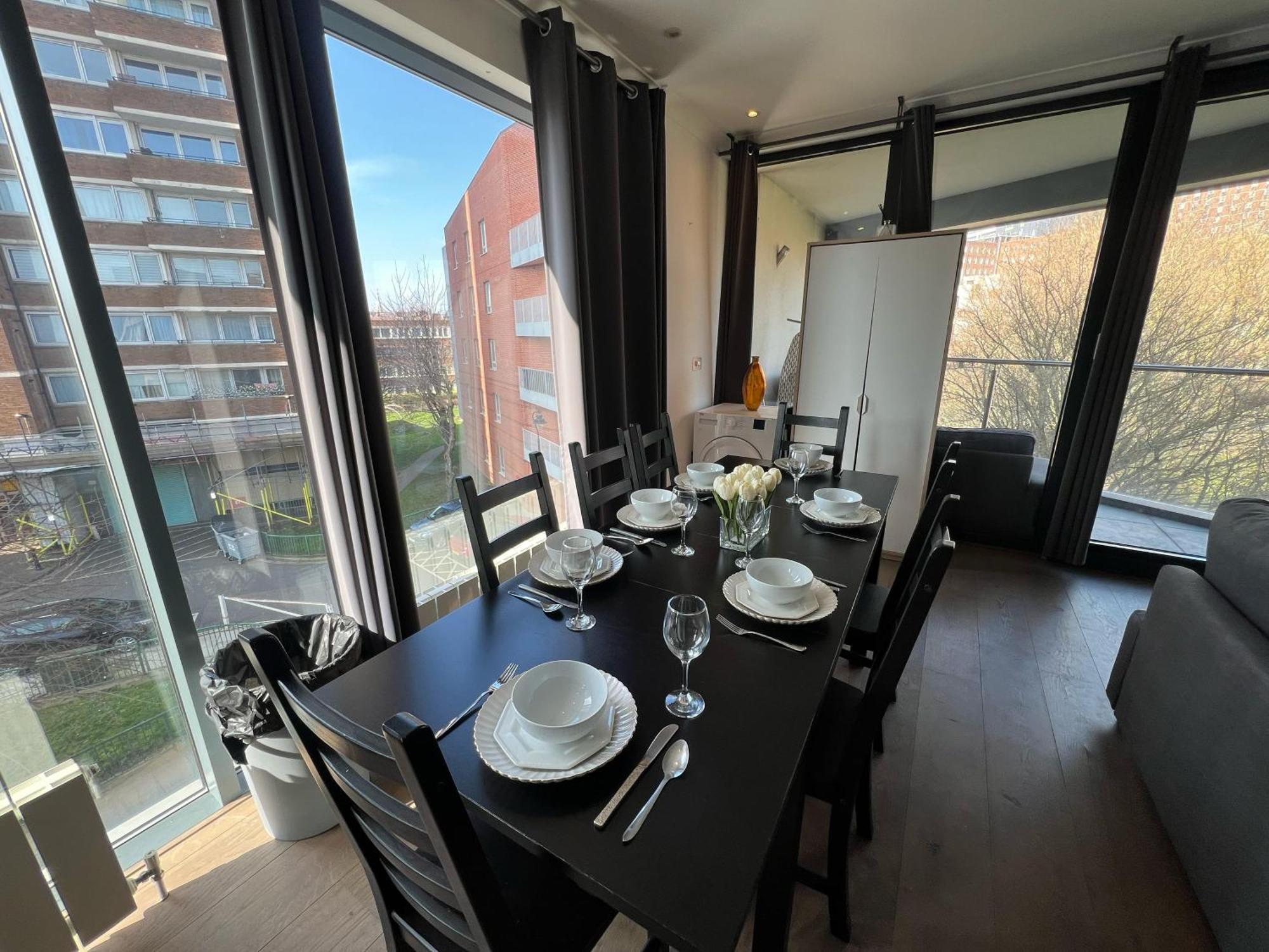 Sleek 3-bedroom Flat With Lift & Wi-fi In Southwark, Borough Near The Shard * Londres
