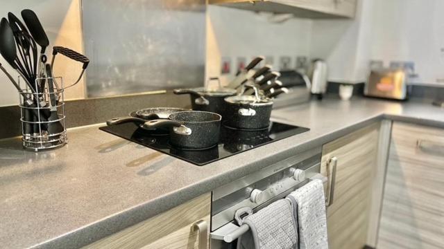 Spacious And Comfortable Long-term Near O2 Arena, Westfield, Stadium, Ideal For Business Or Leisure Appartement Londres