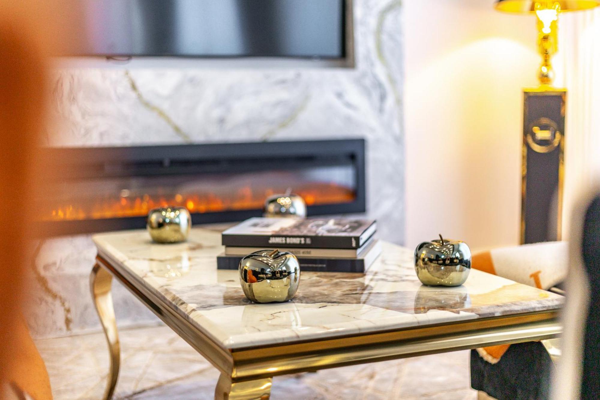 Billionaires 3 Bedroom Ultra Luxury Knightsbridge Hideaway By Harrods Londres