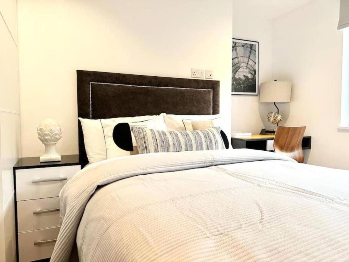 Luxury Two Bed On Baker St Appartement Londres