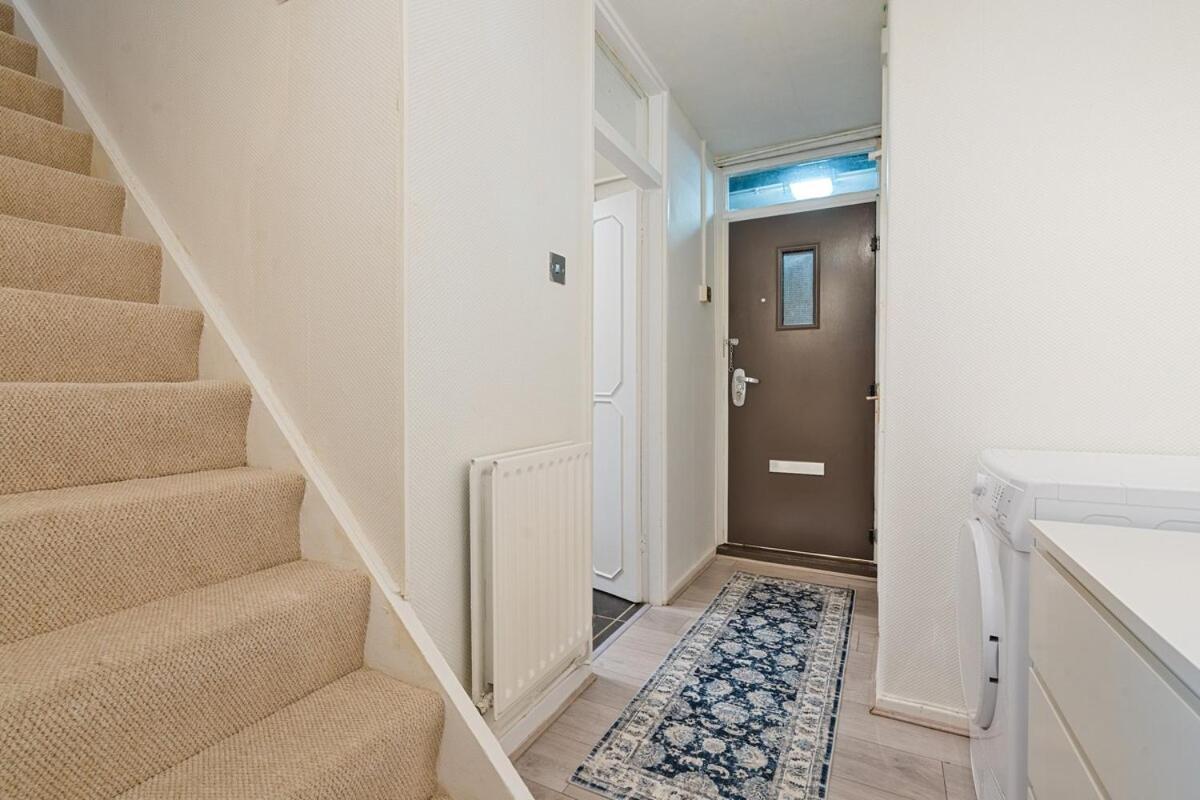 Appartement 3 Bedroom Prime Location Near Canary Wharf *