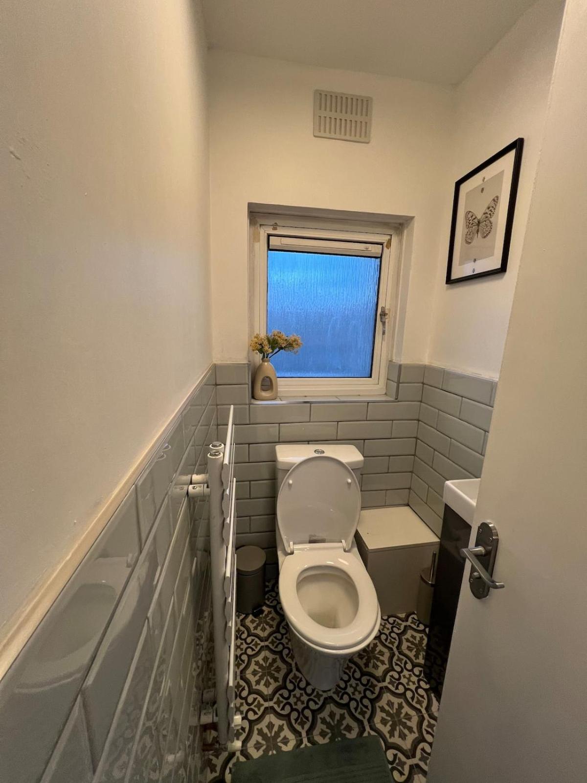 Amazing Location 2 Bed Swiss