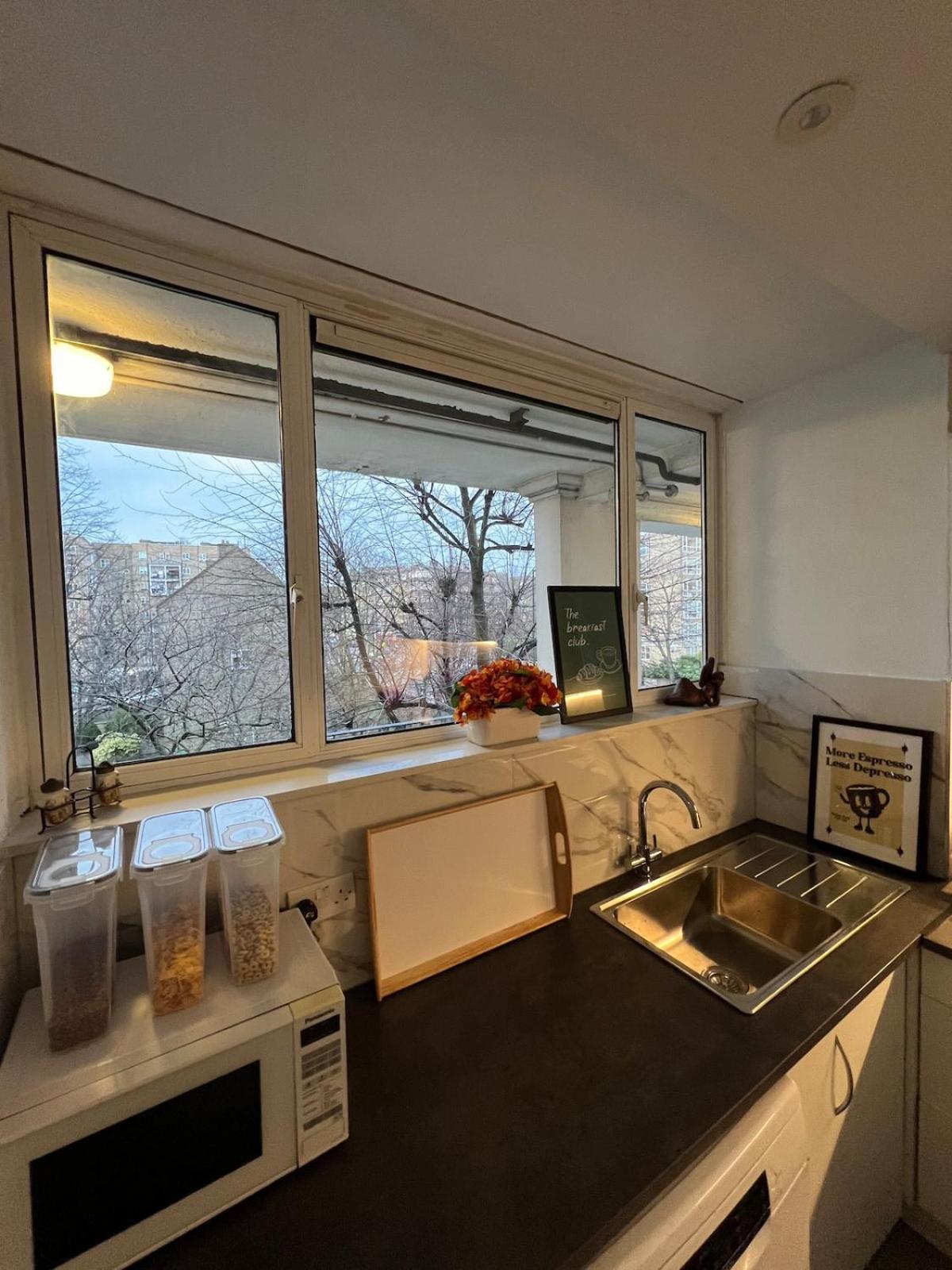 Amazing Location 2 Bed Swiss Appartement Londres
