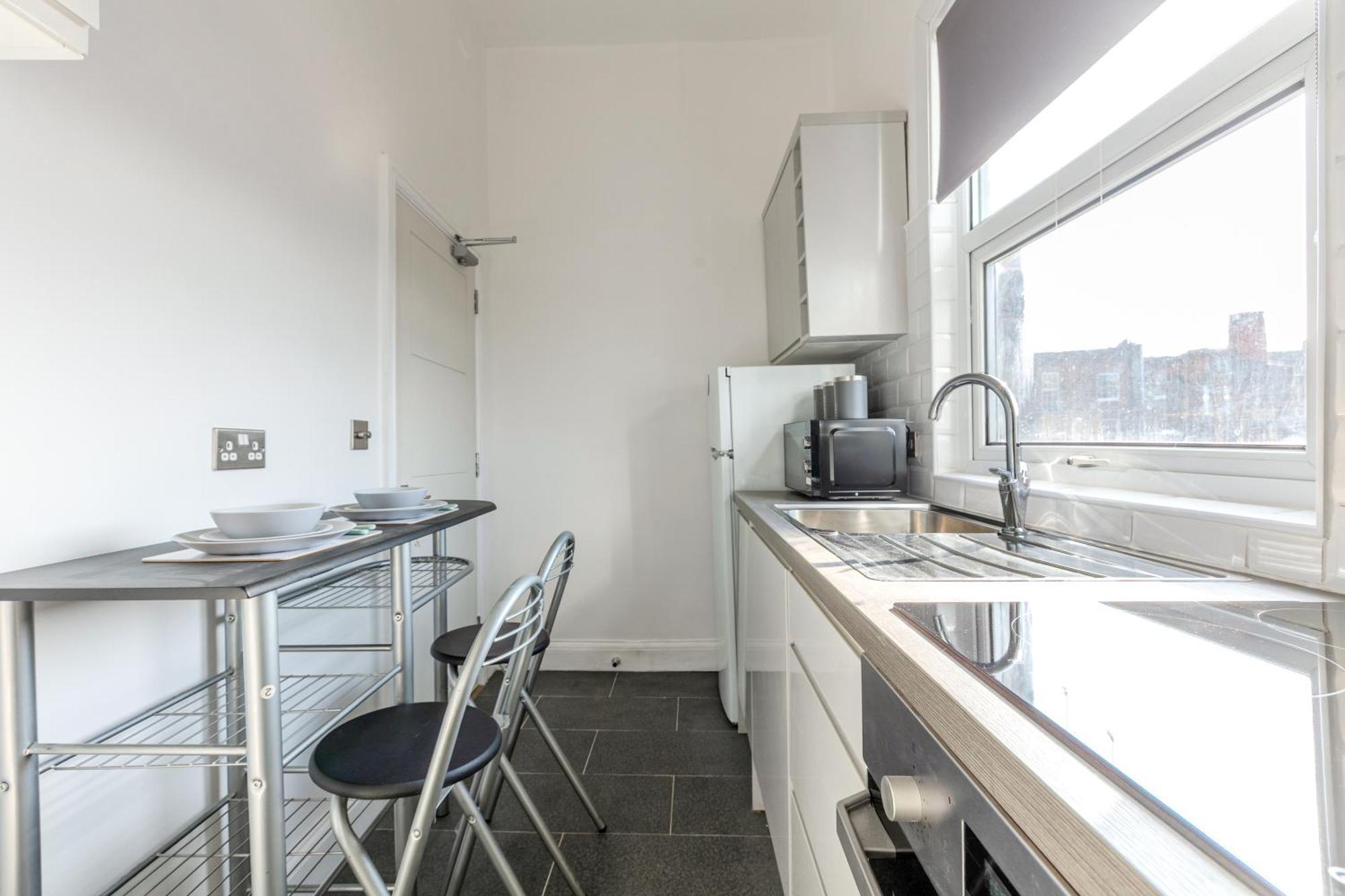 Exquisite Studio, 3mins To Elephant & Castle Tube! Londres