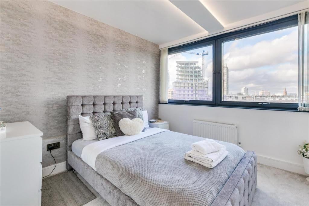 Incredible 3br Battersea Flat & Spectacular View *