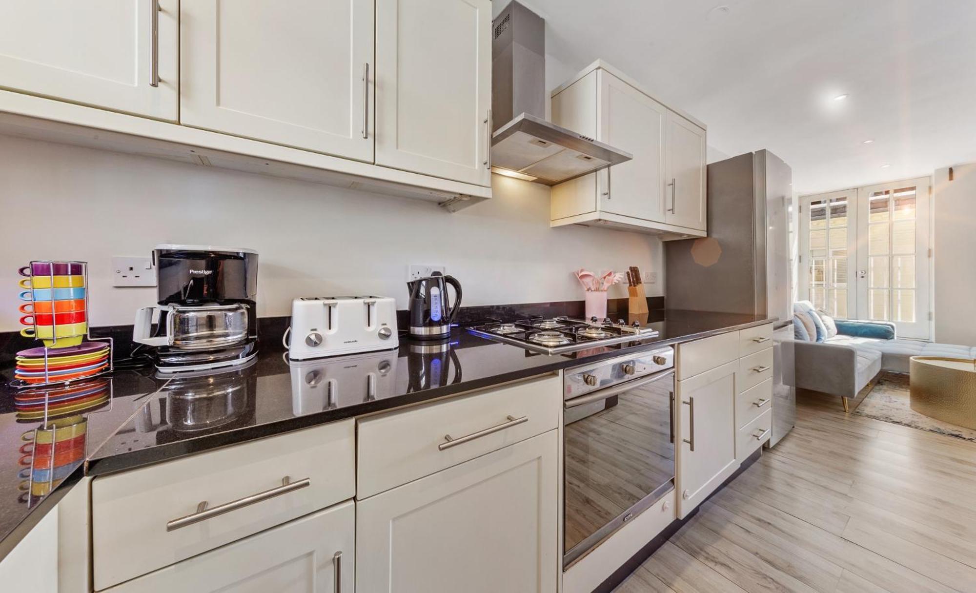Townhouse With Rooftop By Hyde Park Londres