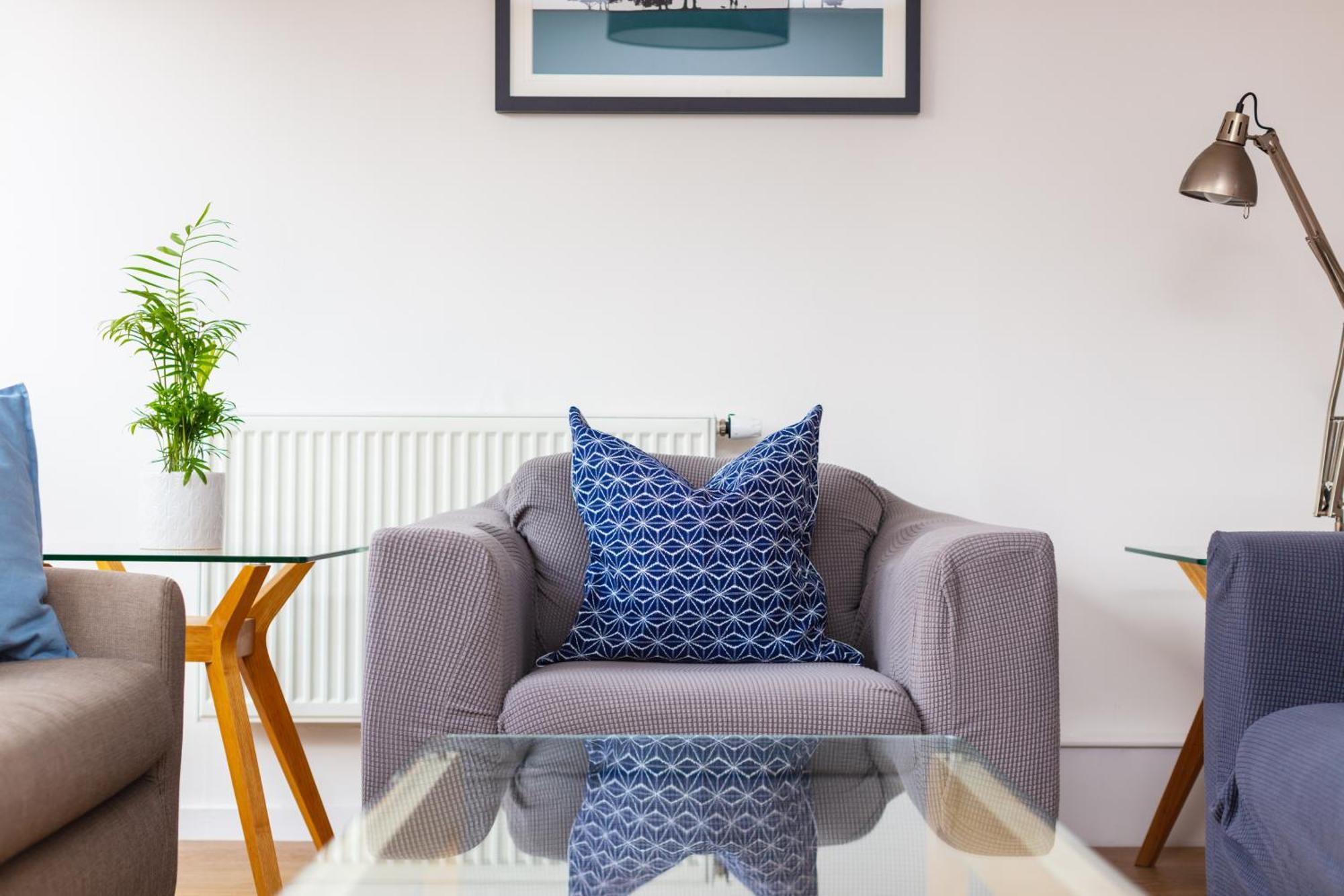 Spacious 3 Bedroom In Old Street * Londres