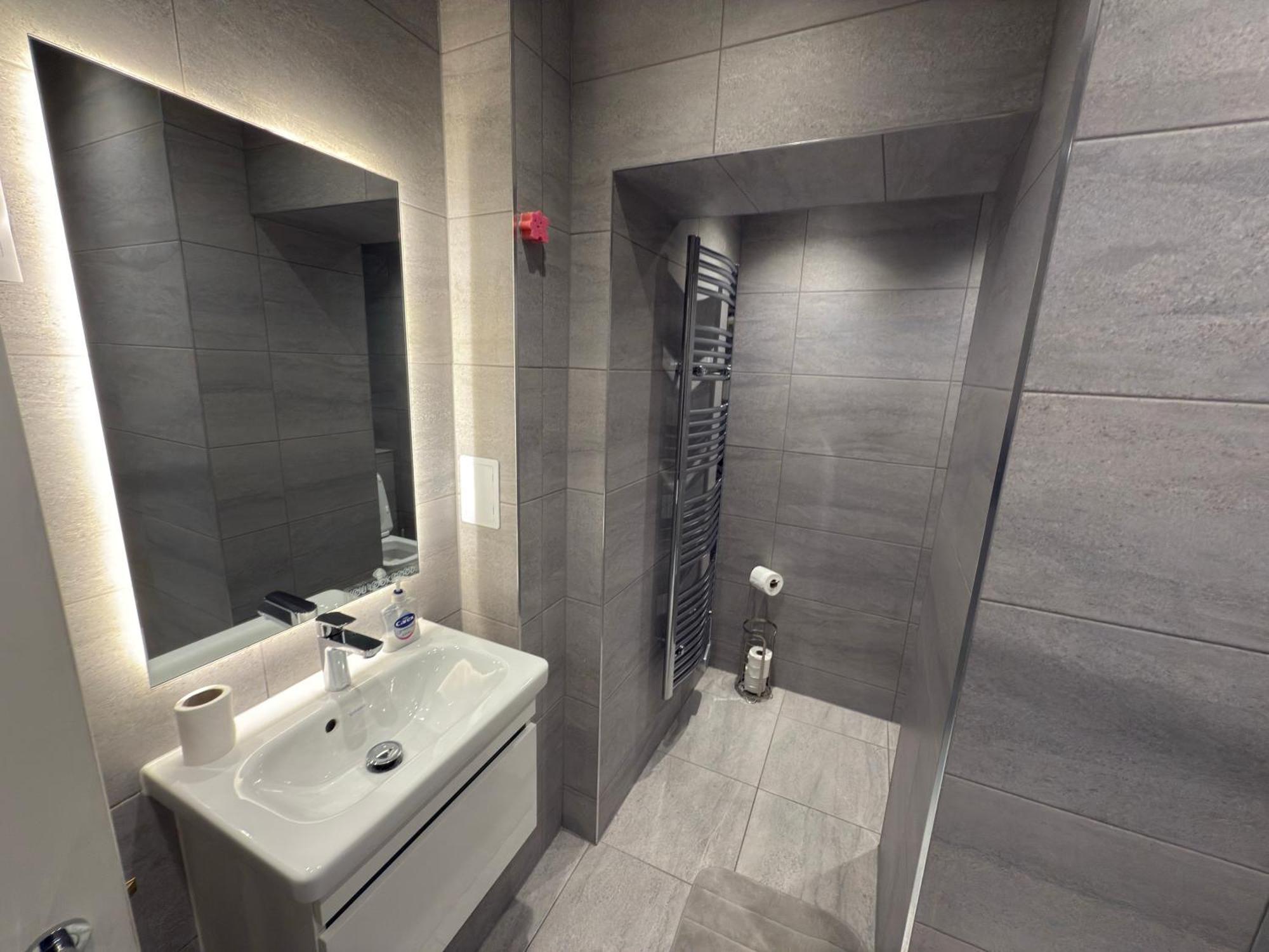 West Luxury Oasis, Ealing Broadway - Location!!! Apartment