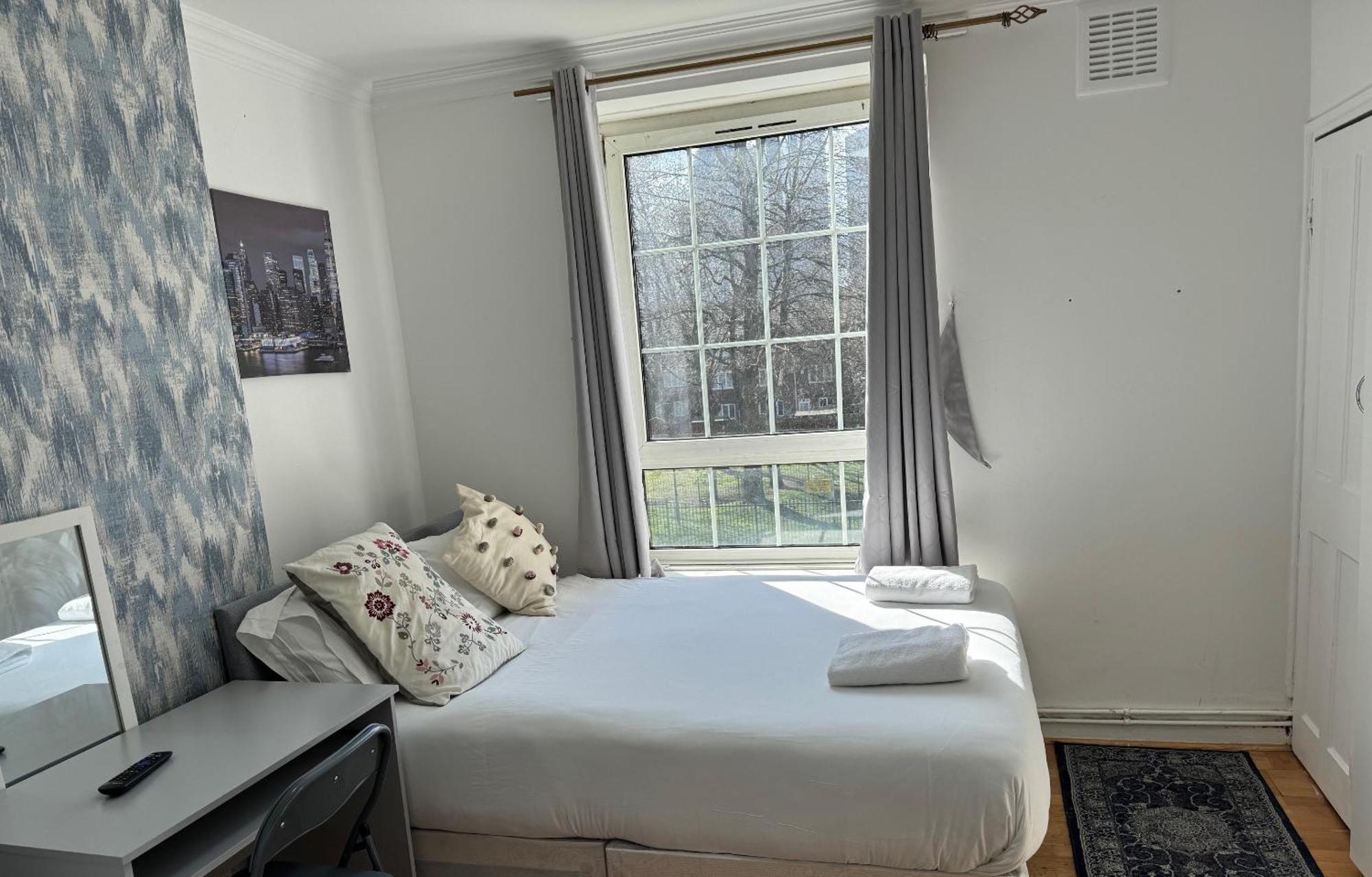 Budget Grey House Londres