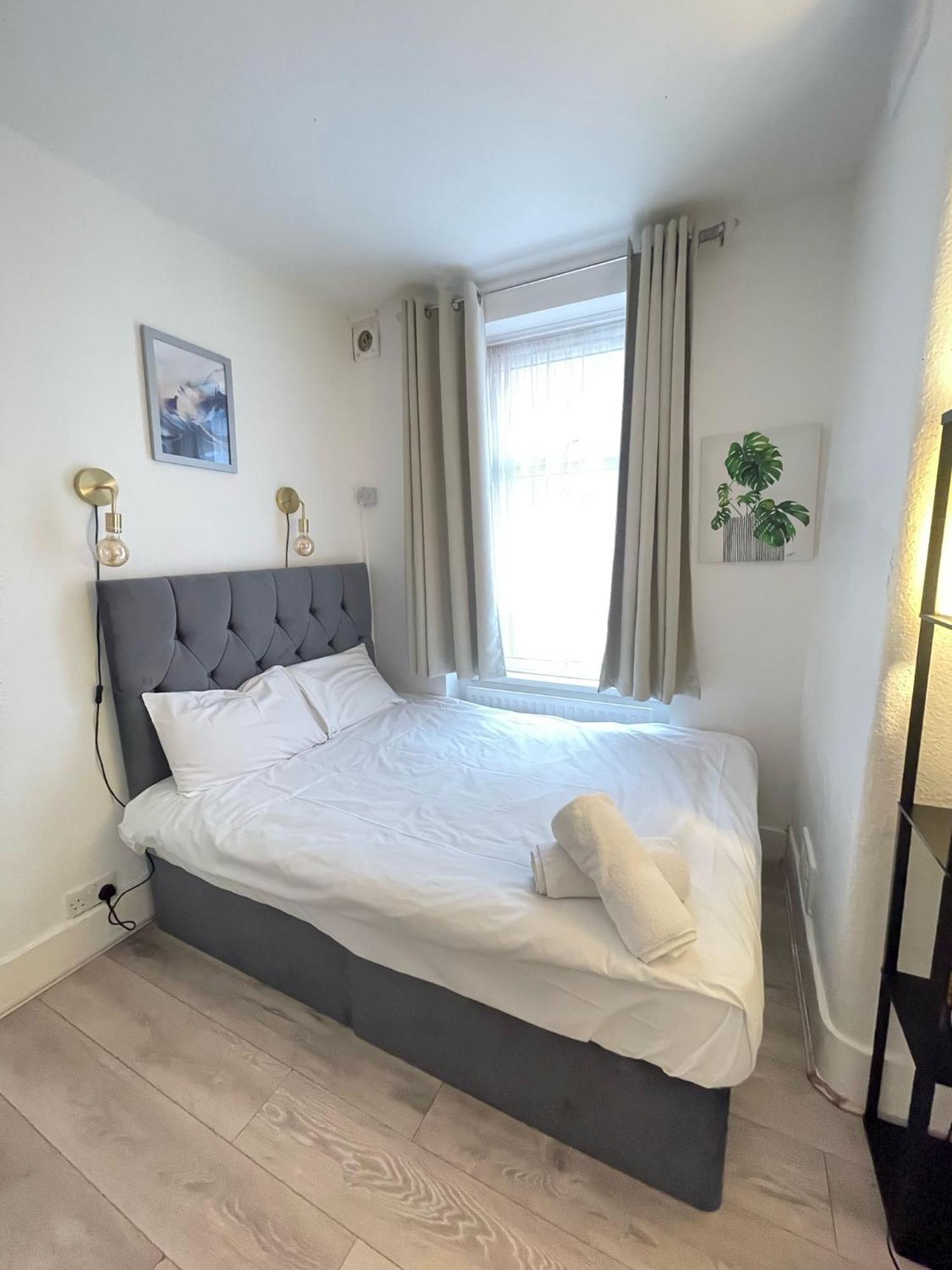 Appartement 2 Bedroom Flat Ground Floor *