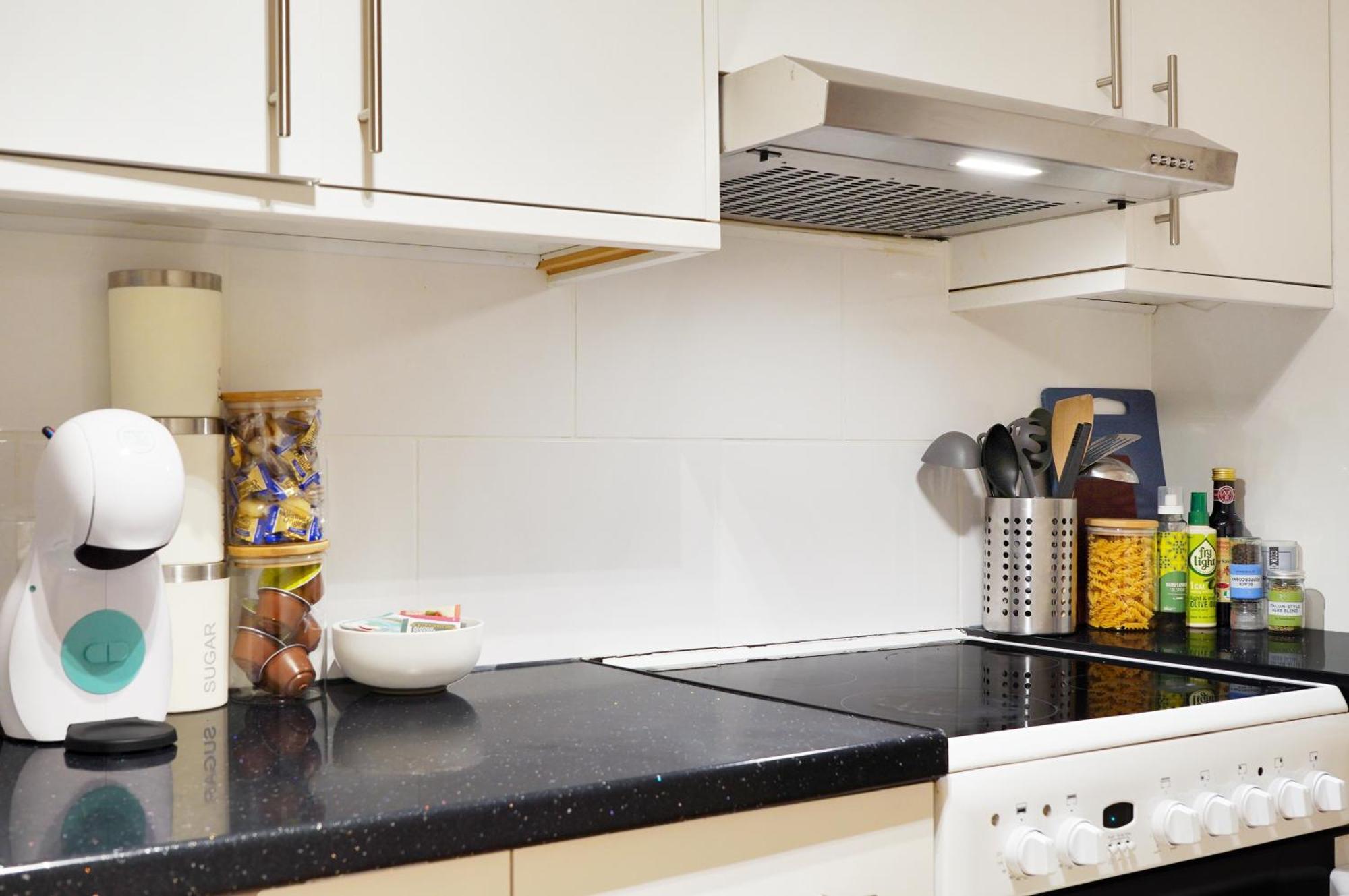 Luxury 3-bed With Private Garden En-suites & Underground Parking Prime Nw6 Location Appartement *
