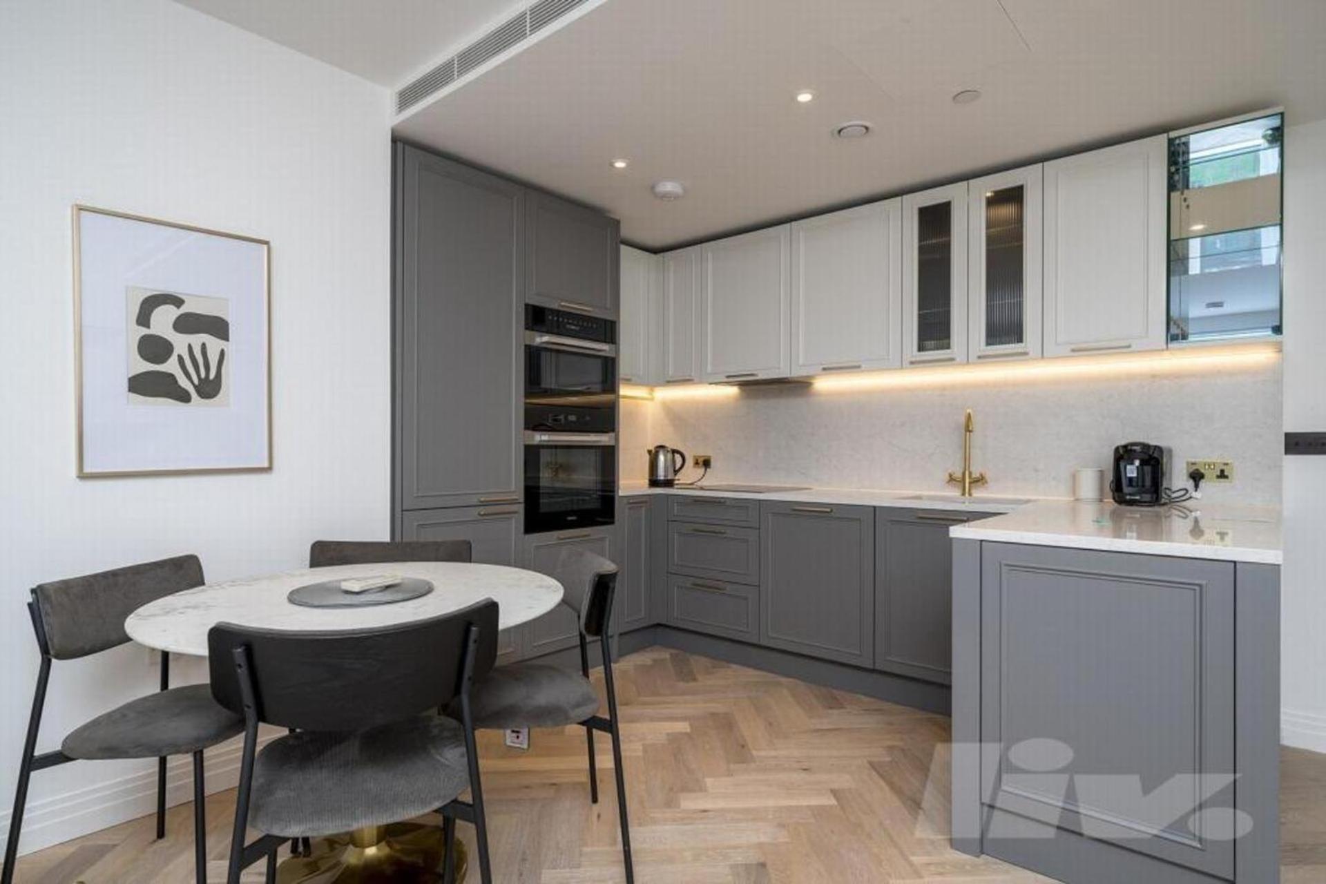 Tower Retreat - Modern 2 Bedroom Londres