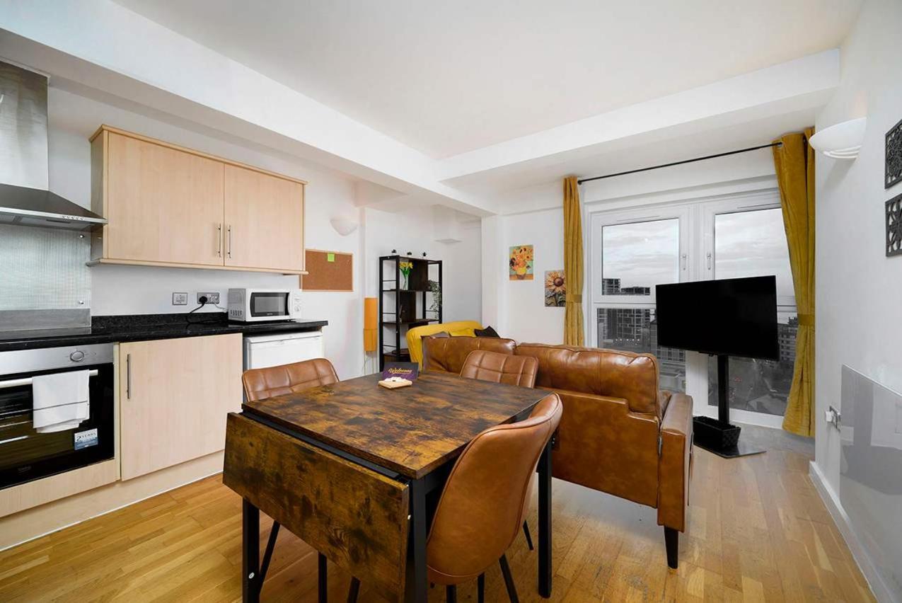 Stylish & Cozy 2-bedroom Flat With Parking Appartement *