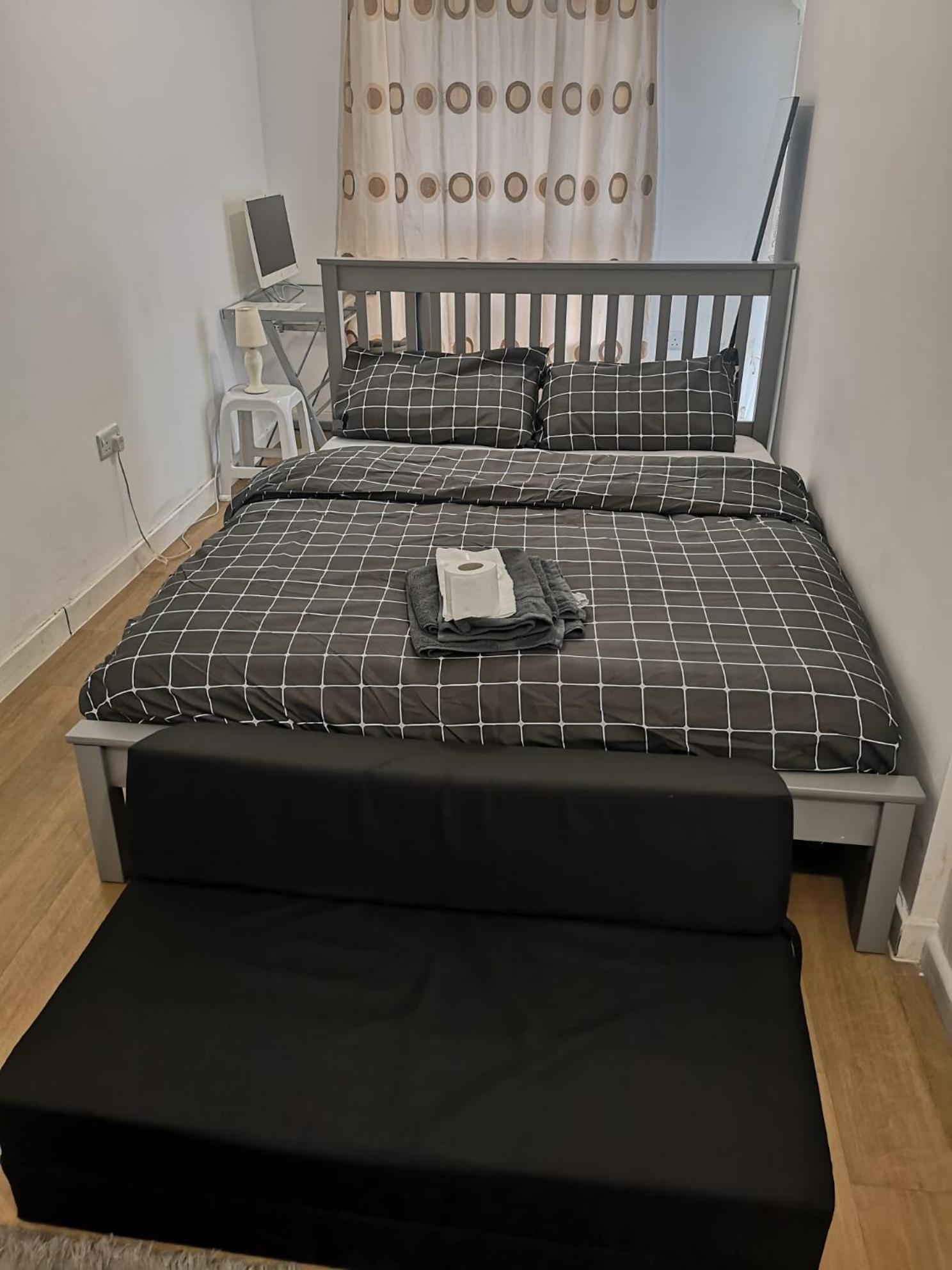 Lascelles House - A Few Mins To Us Embassy, Battersea Power Station & Séjour chez l'habitant *