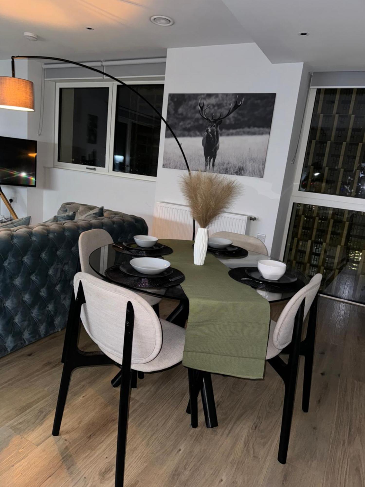 Appartement Luxury Canary Wharf Apt- Skyline Views & Balcony Londres