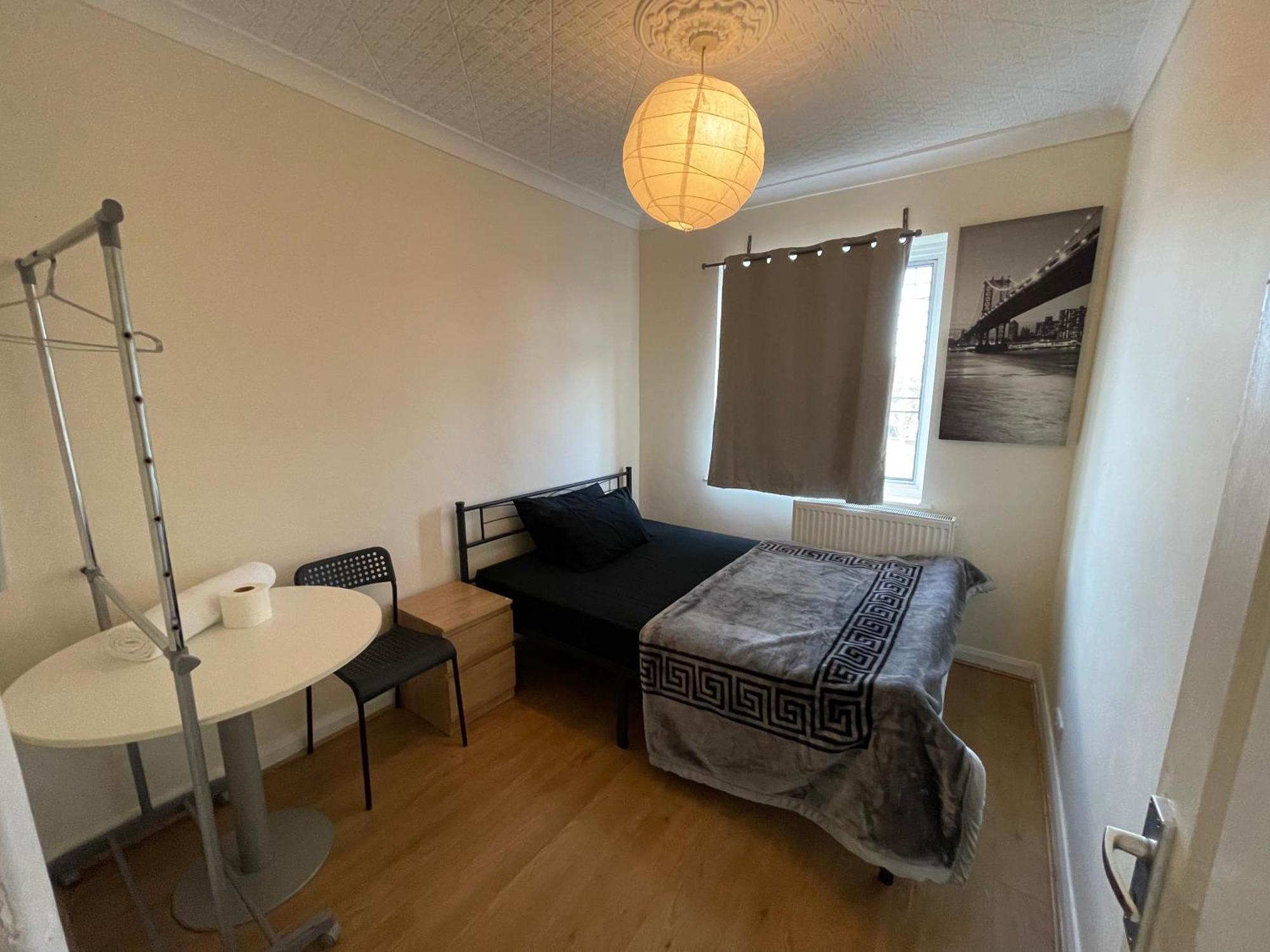 Homestay West London
