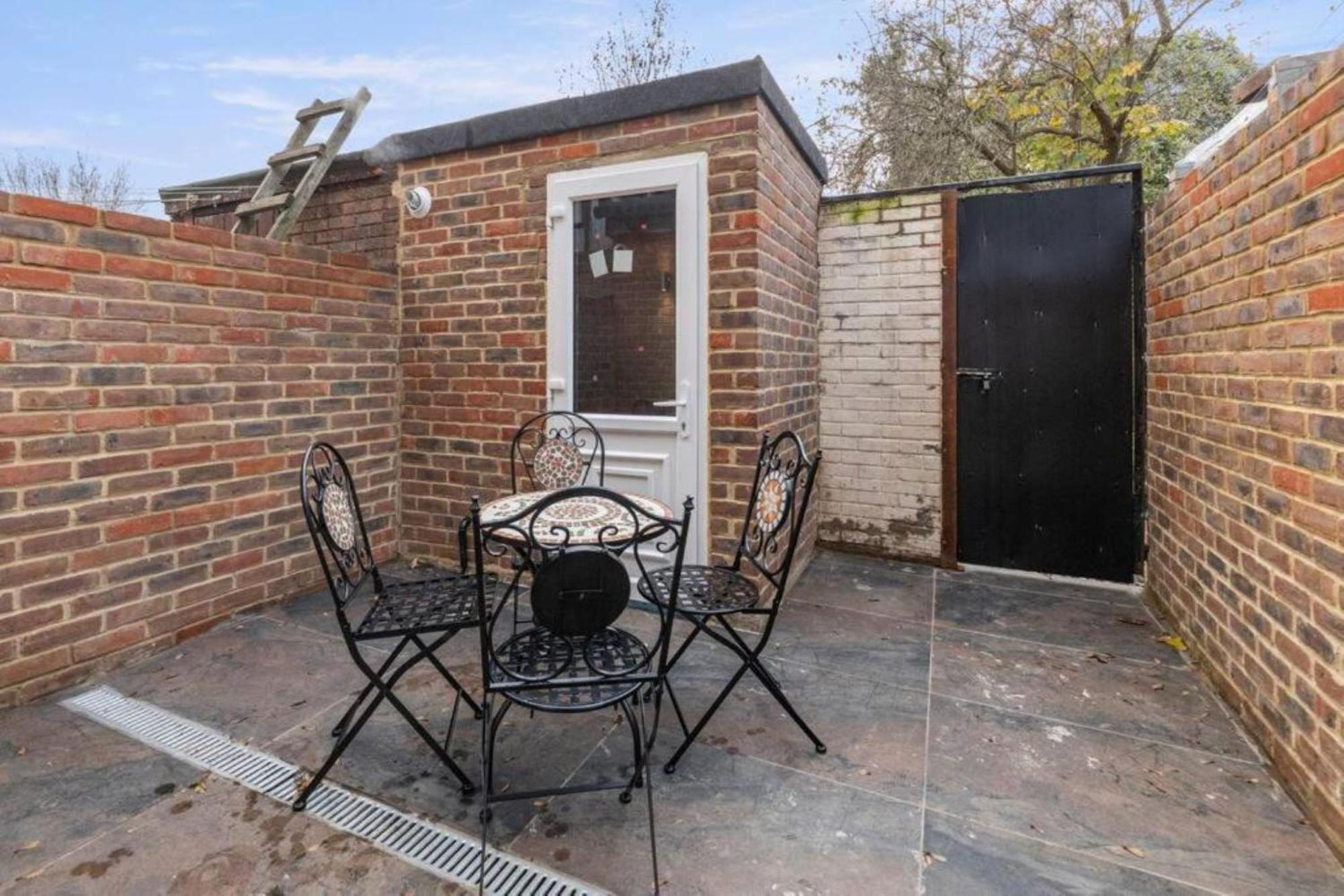 Apartamento Metro Majesty 5-bedroom Gem In South Tottenham