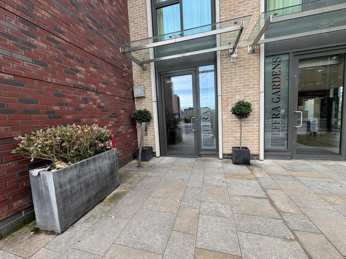 Luxury Effra Gardens, Canning Town 6 3bdr 2bth Appartement Londres
