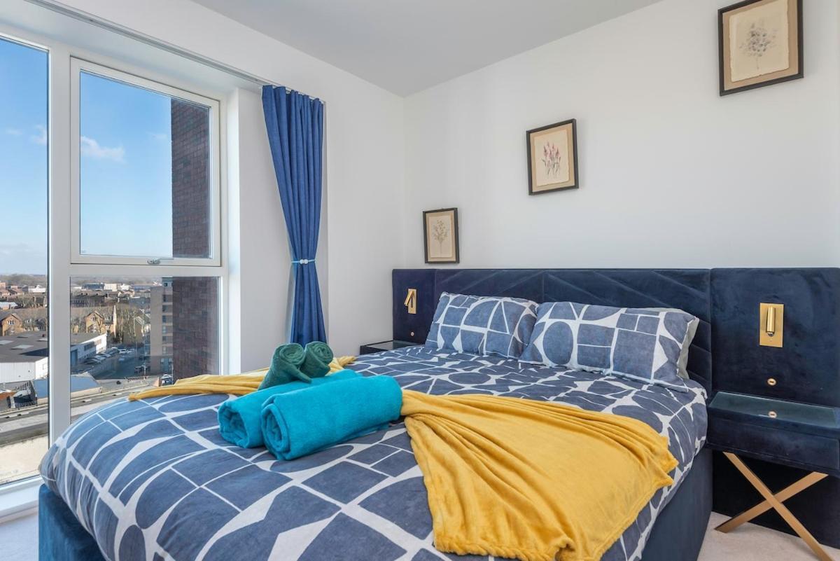 Luxury Effra Gardens, Canning Town 6 3bdr 2bth * Londres