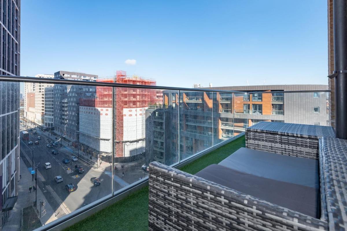 Luxury Effra Gardens, Canning Town 6 3bdr 2bth