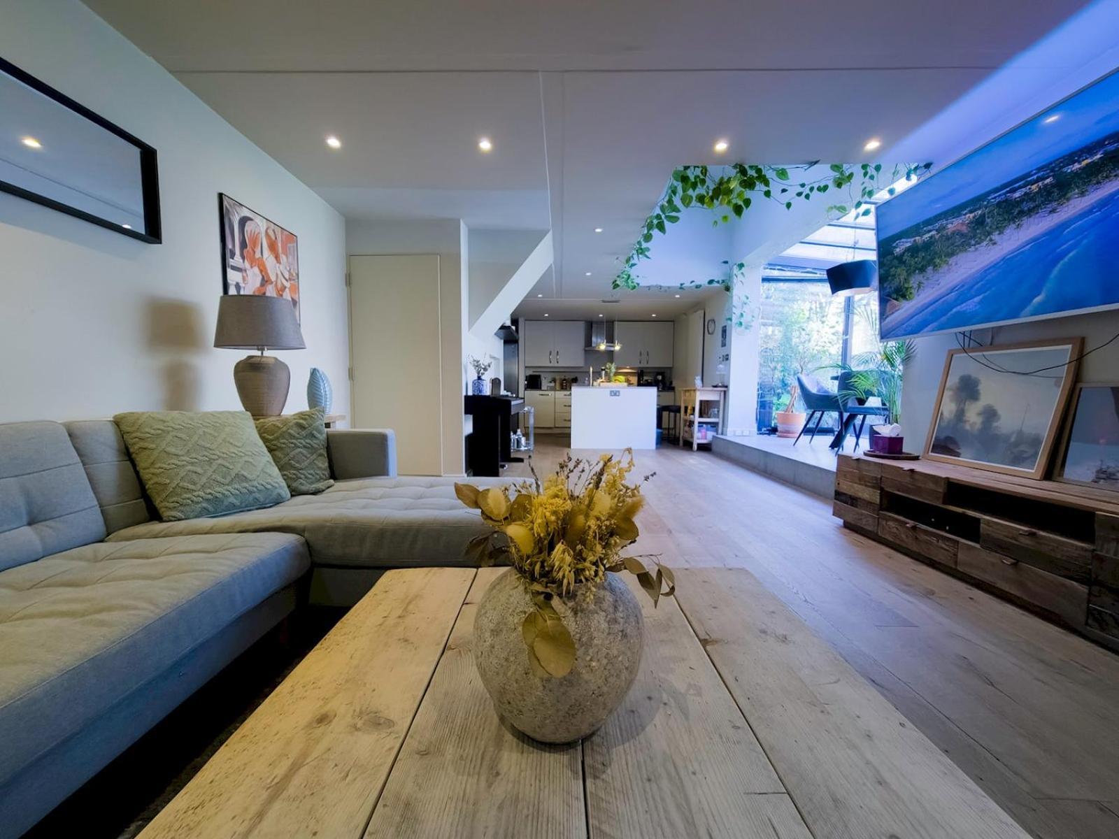 Spacious With Conservatory Dining Ptk * Londres