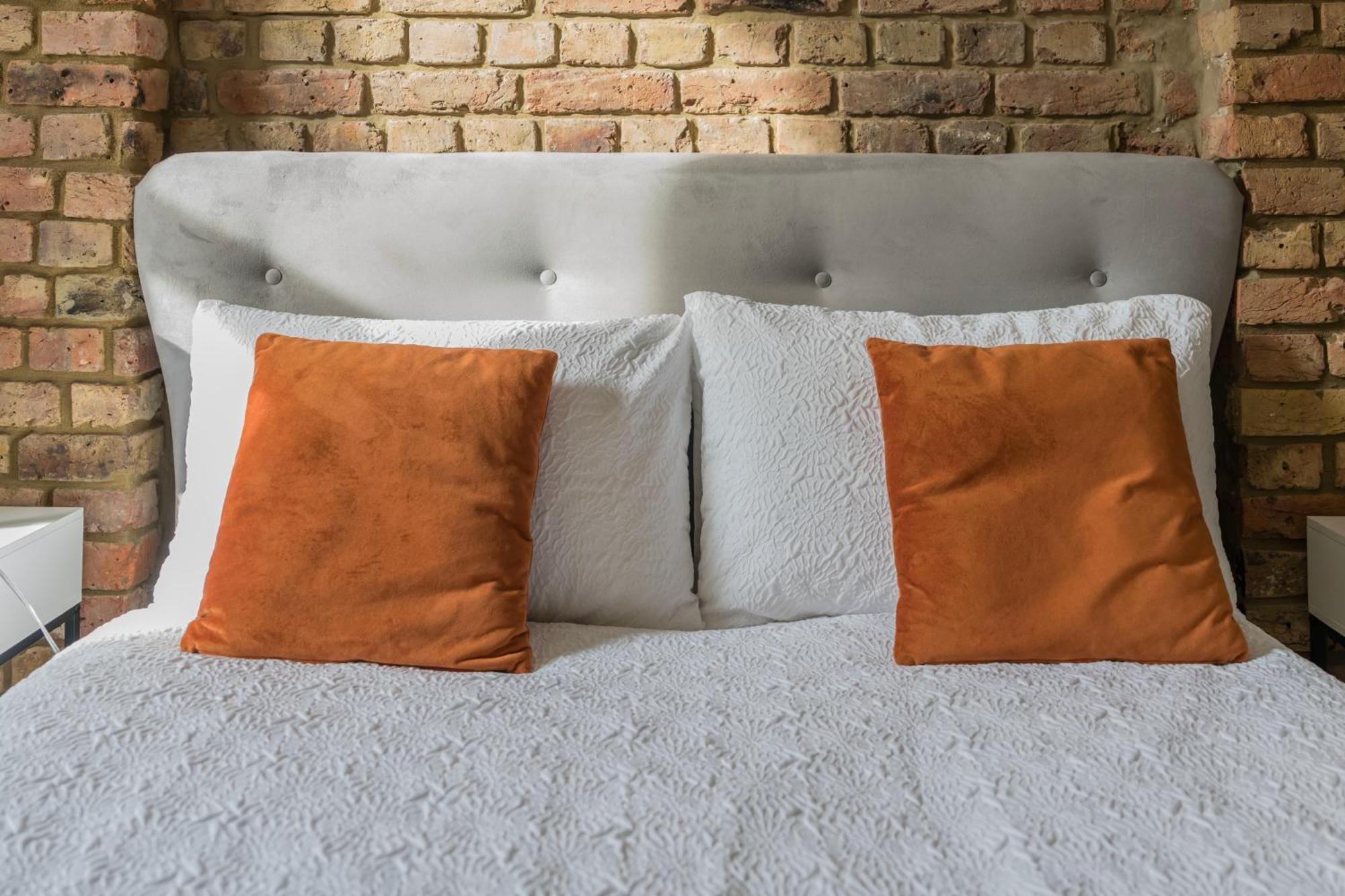Kilburn By Dc * Londres