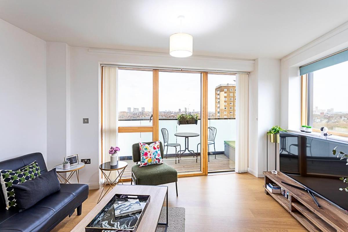 Apartment Trendy Queen's Park With Views Across London