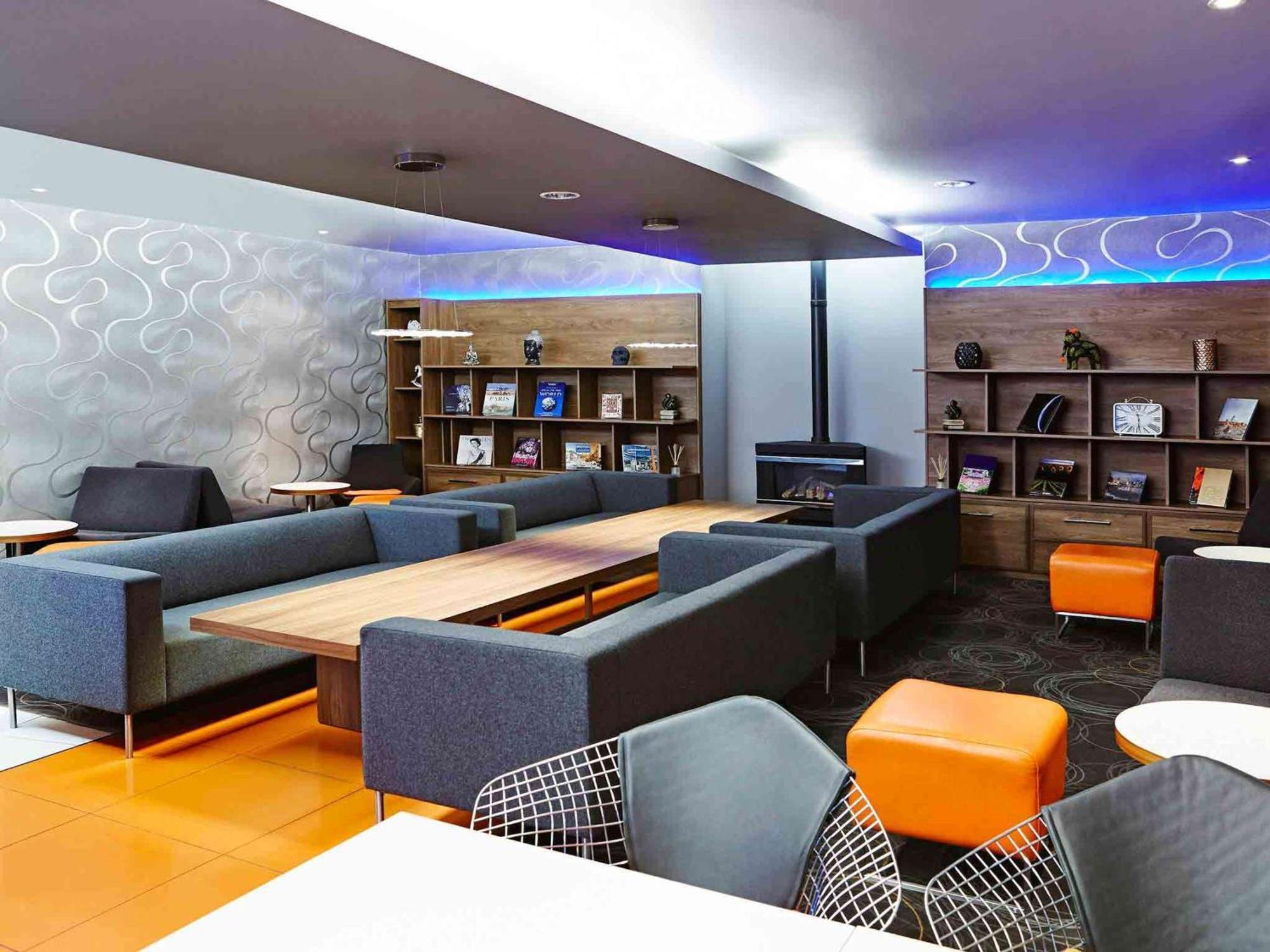 Novotel Waterloo 4*
