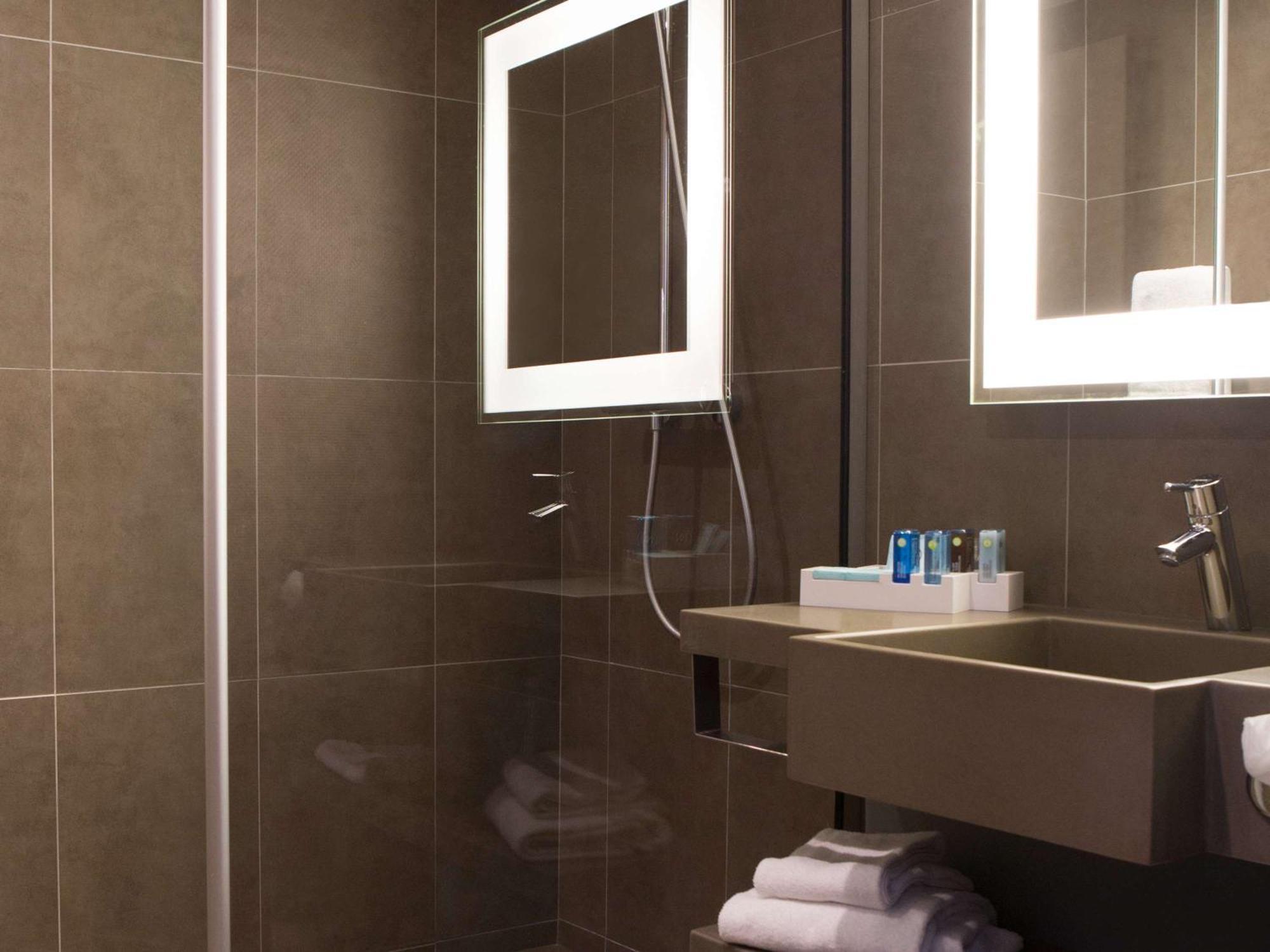 Hotel Novotel Waterloo 4*