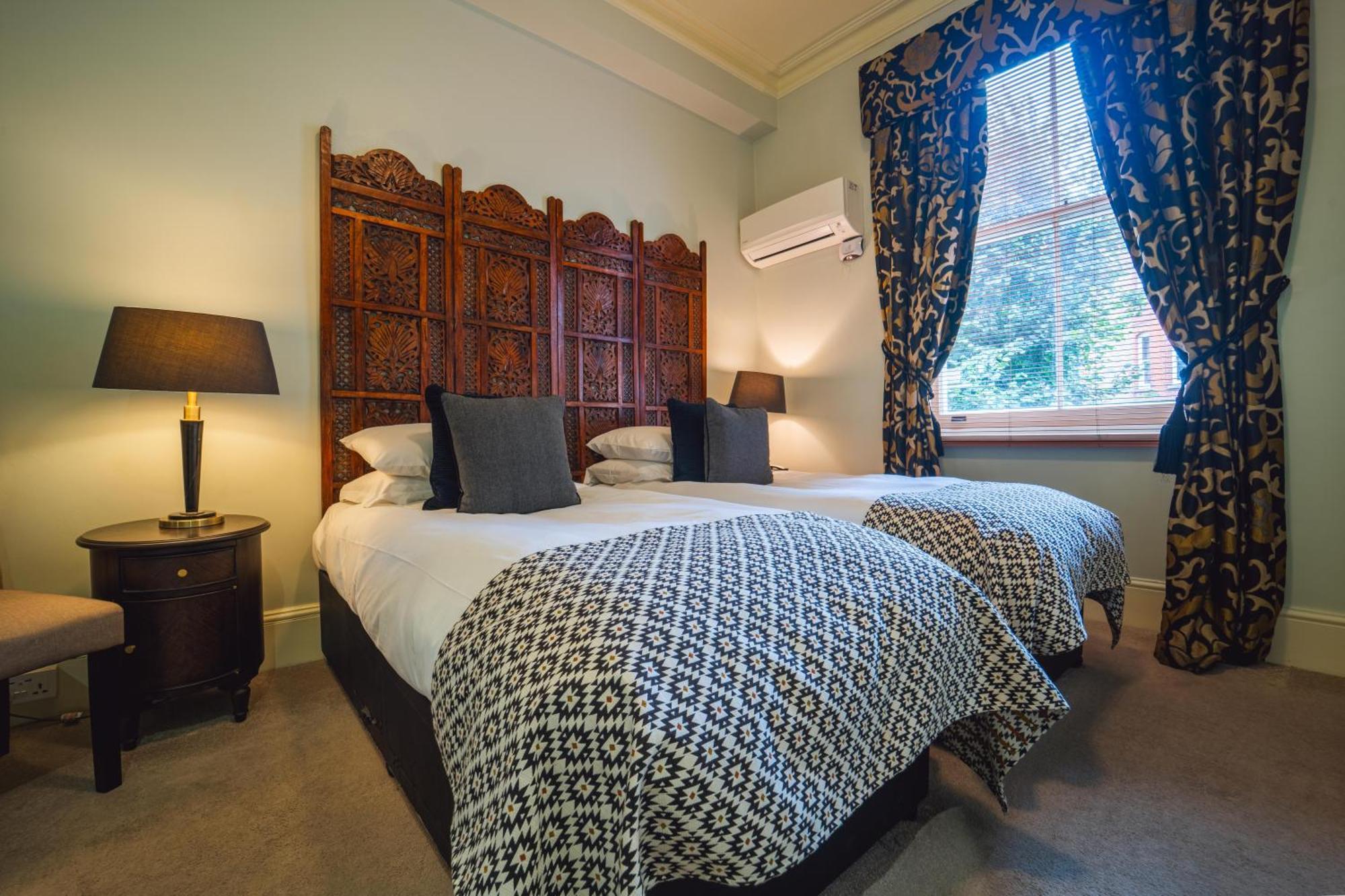 Twenty Nevern Square Hotel 4*