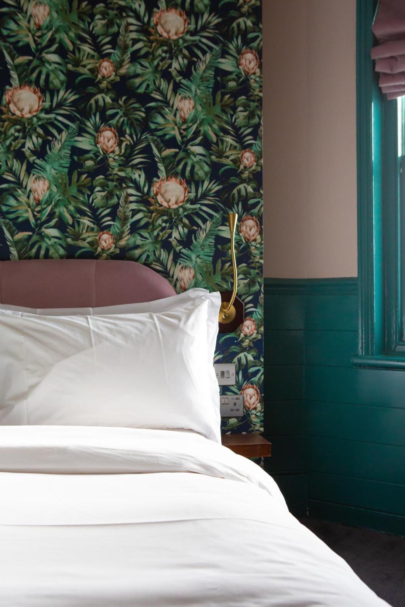 The Ship Hotel Londres
