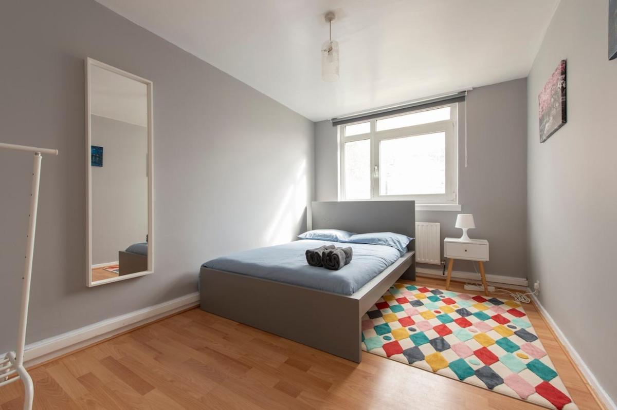 Apartamento Lovely 2-bed 20 Mins To Londres