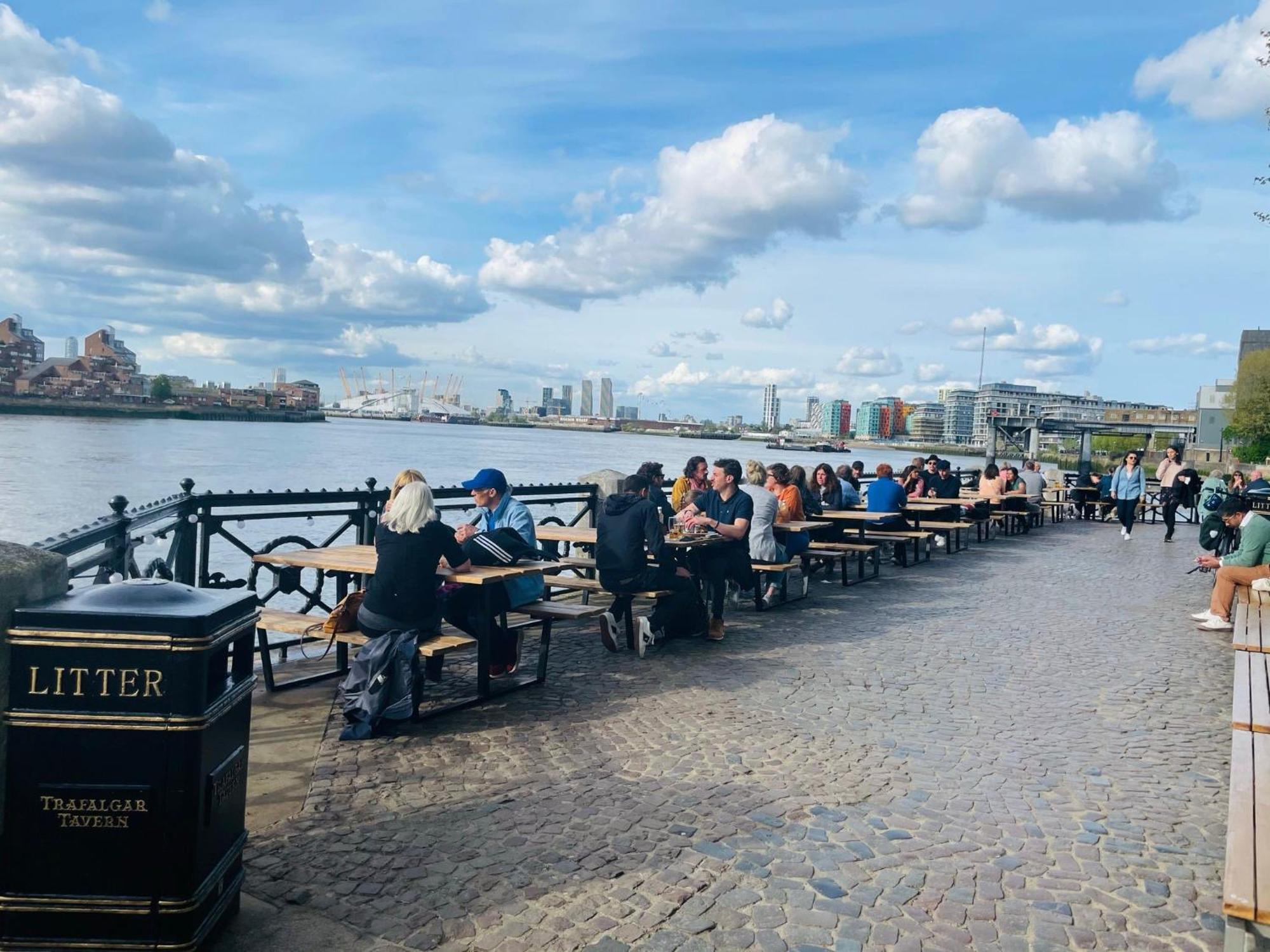 Appartement Greenwich With A River View & Balcony Near The 02 Arena & North Greenwich With Free Wifi & Fast Links Into *