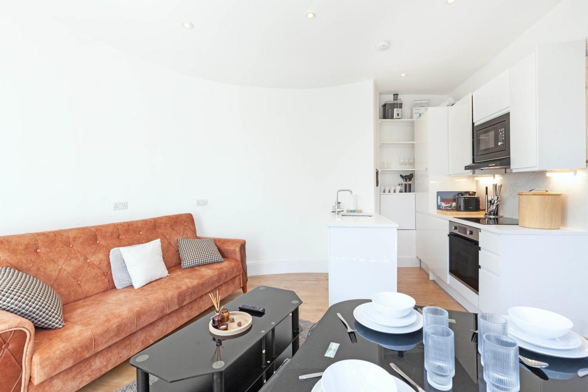 Apartamento Luxury 2 Bedroom Flat In Royal Crescent Londres