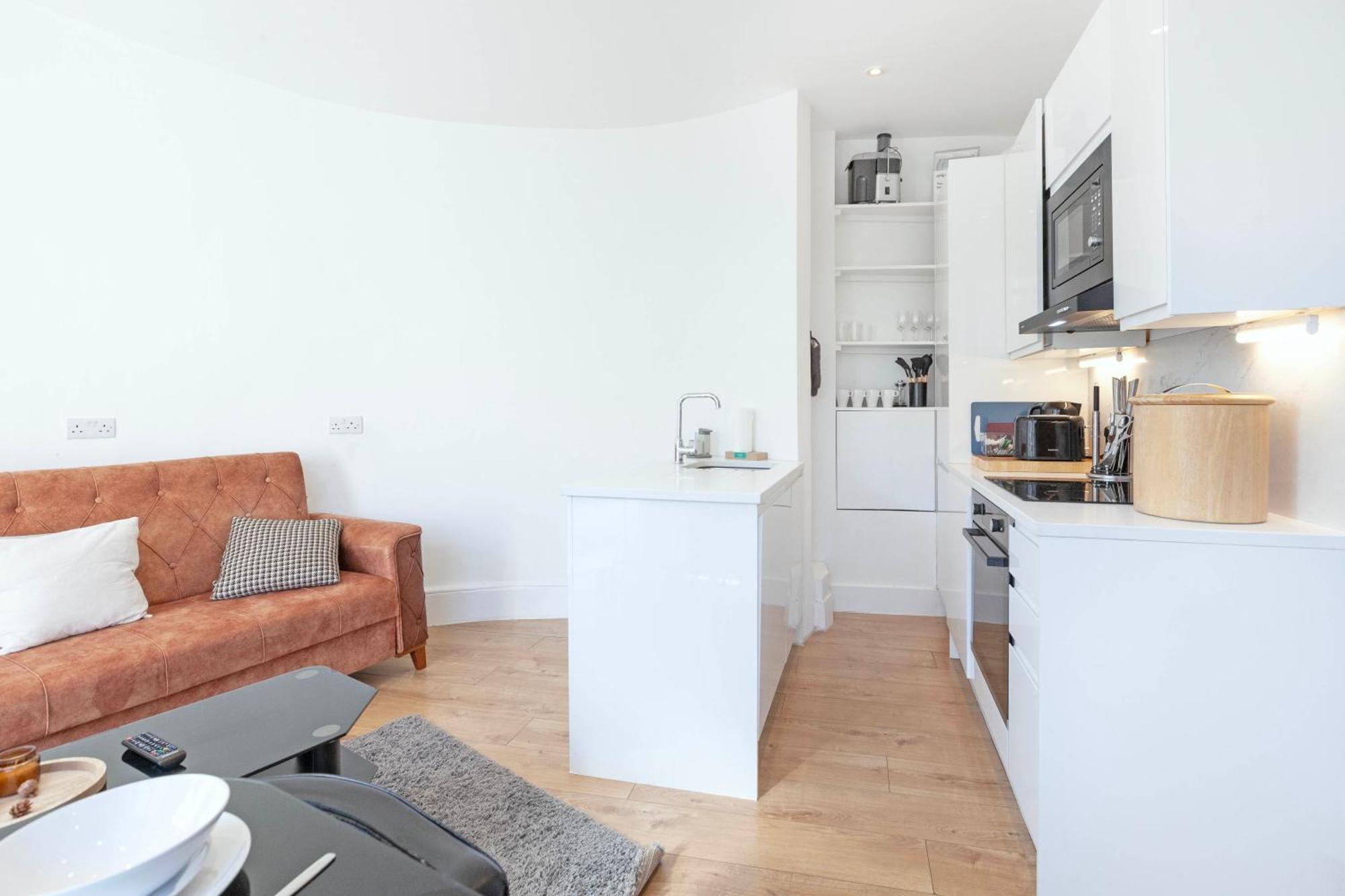 Apartamento Luxury 2 Bedroom Flat In Royal Crescent Londres