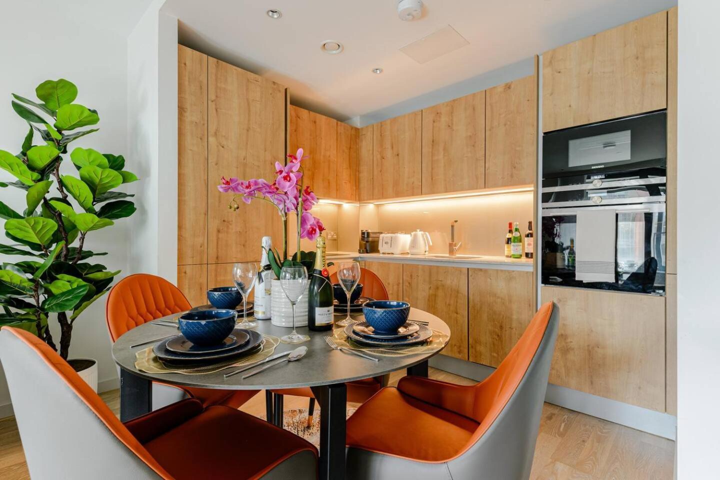 Boutique 2 Bed King's Cross Modern