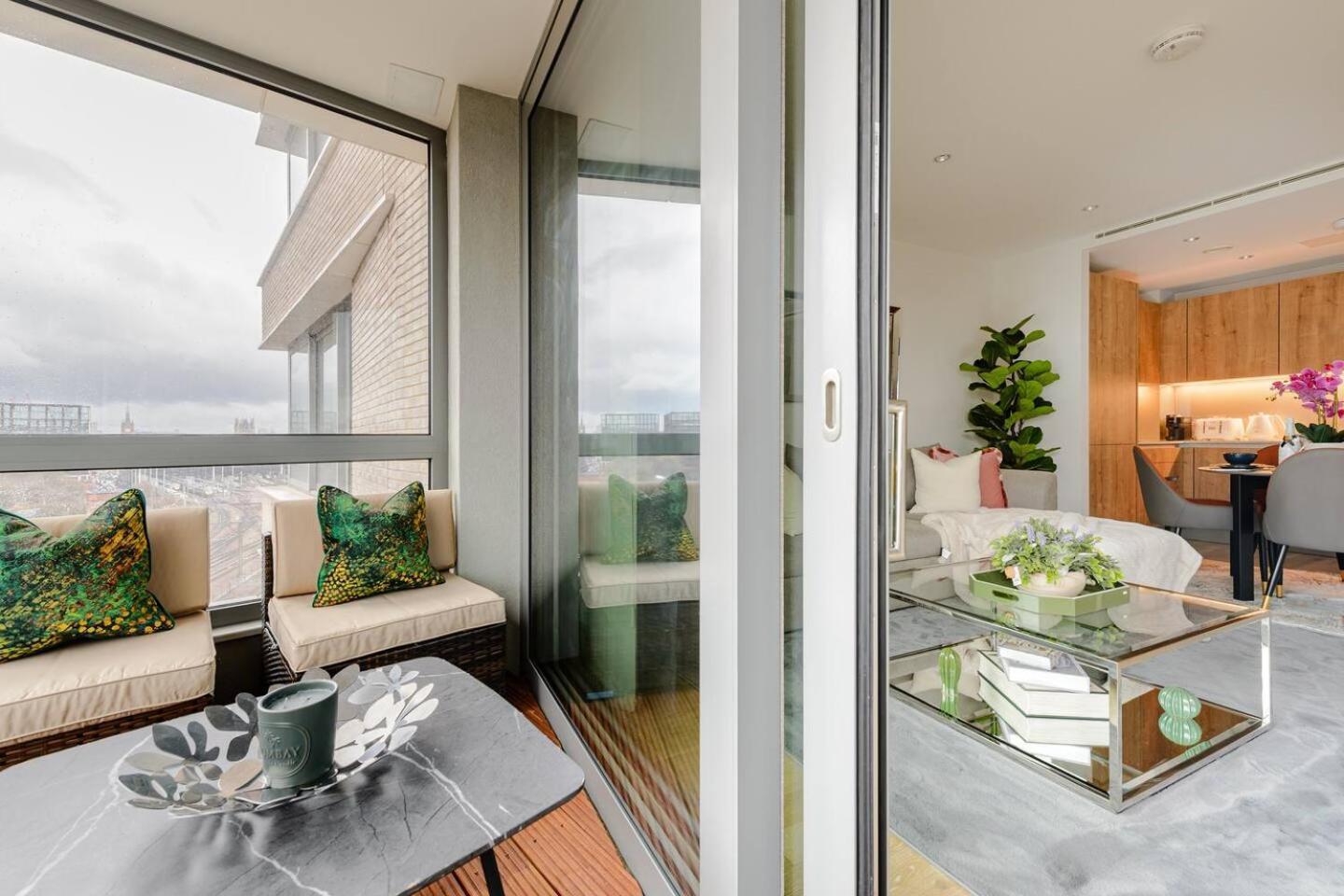 Boutique 2 Bed King's Cross Modern