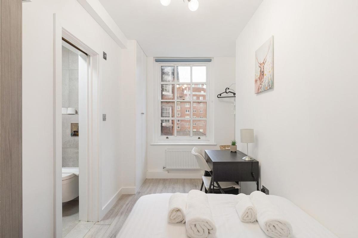 Appartement Scott Ellis 1