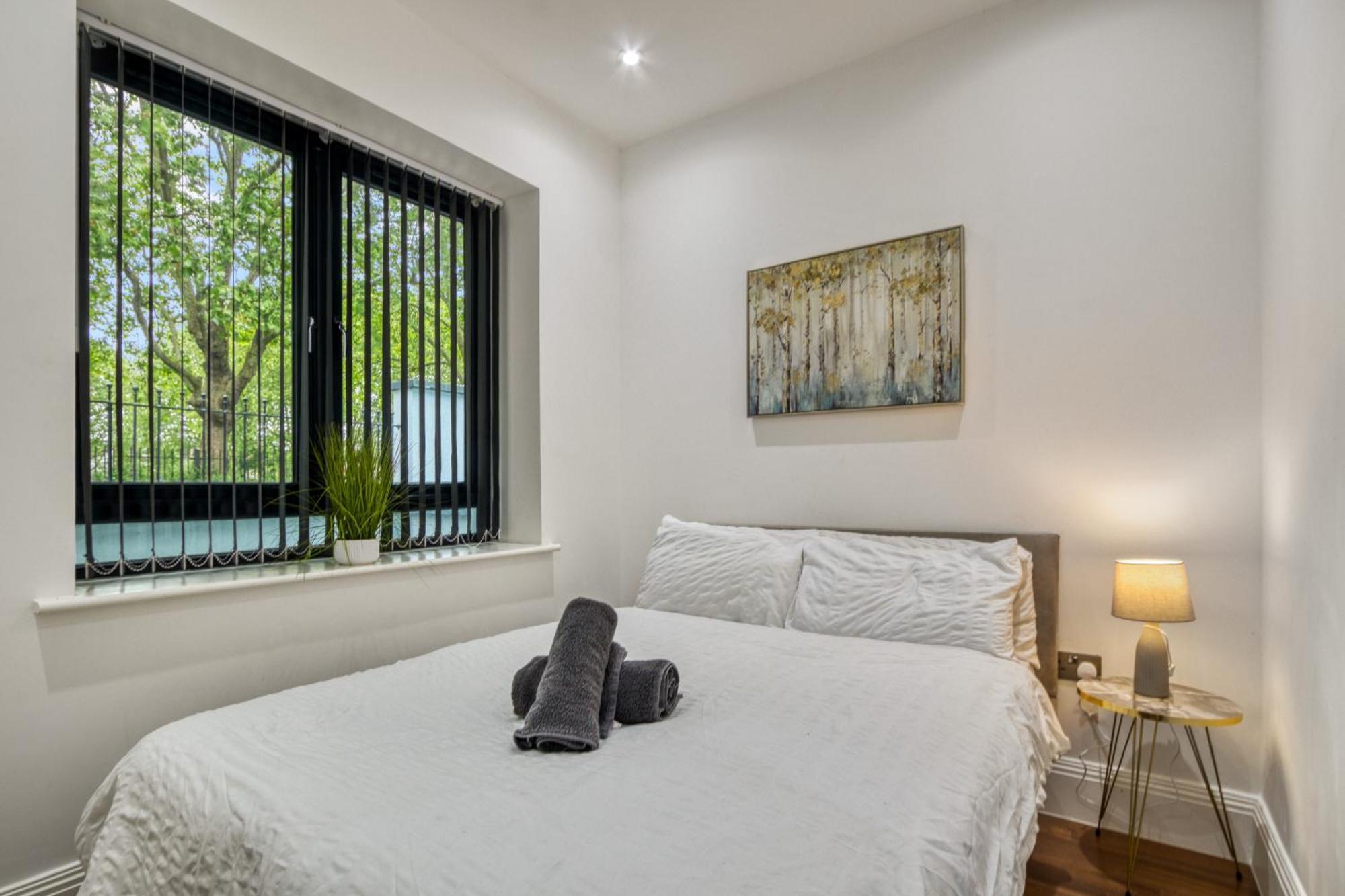 Unique Stylish Duplex 2br 2ba Balcony Londres