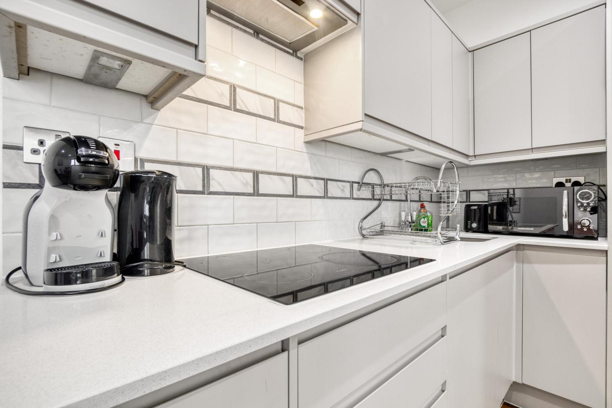 Appartement Elegant & Spacious House 3br 3ba Balcony Patio Londres