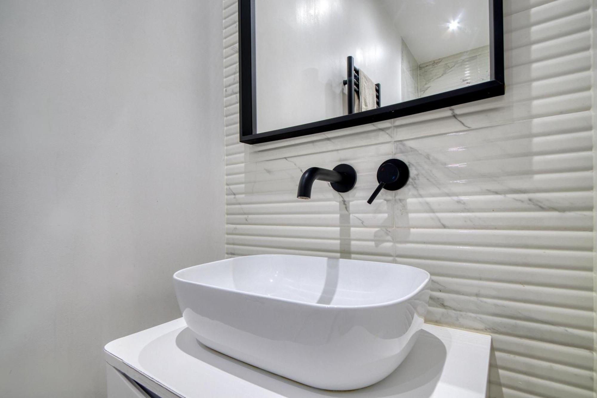 Appartement Elegant & Spacious House 3br 3ba Balcony Patio Londres
