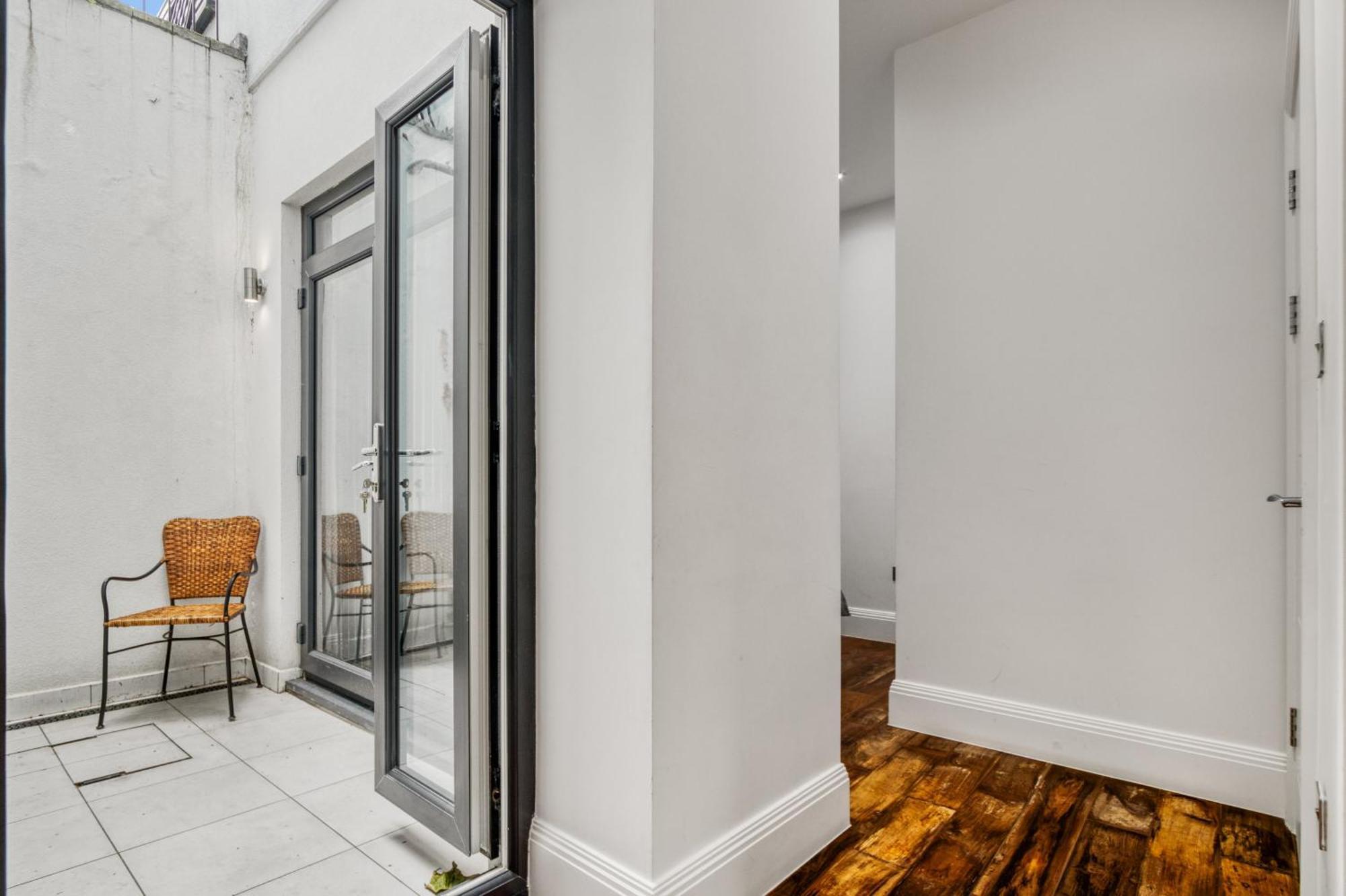 Apartamento Elegant & Spacious House 3br 3ba Balcony Patio *