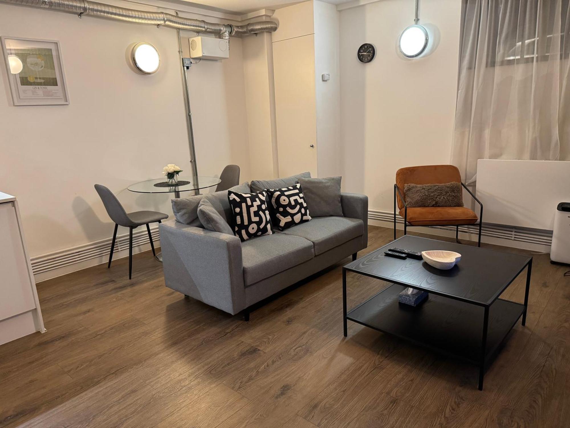 Stylish 1 Bed Flat In Dalston Junction Londres