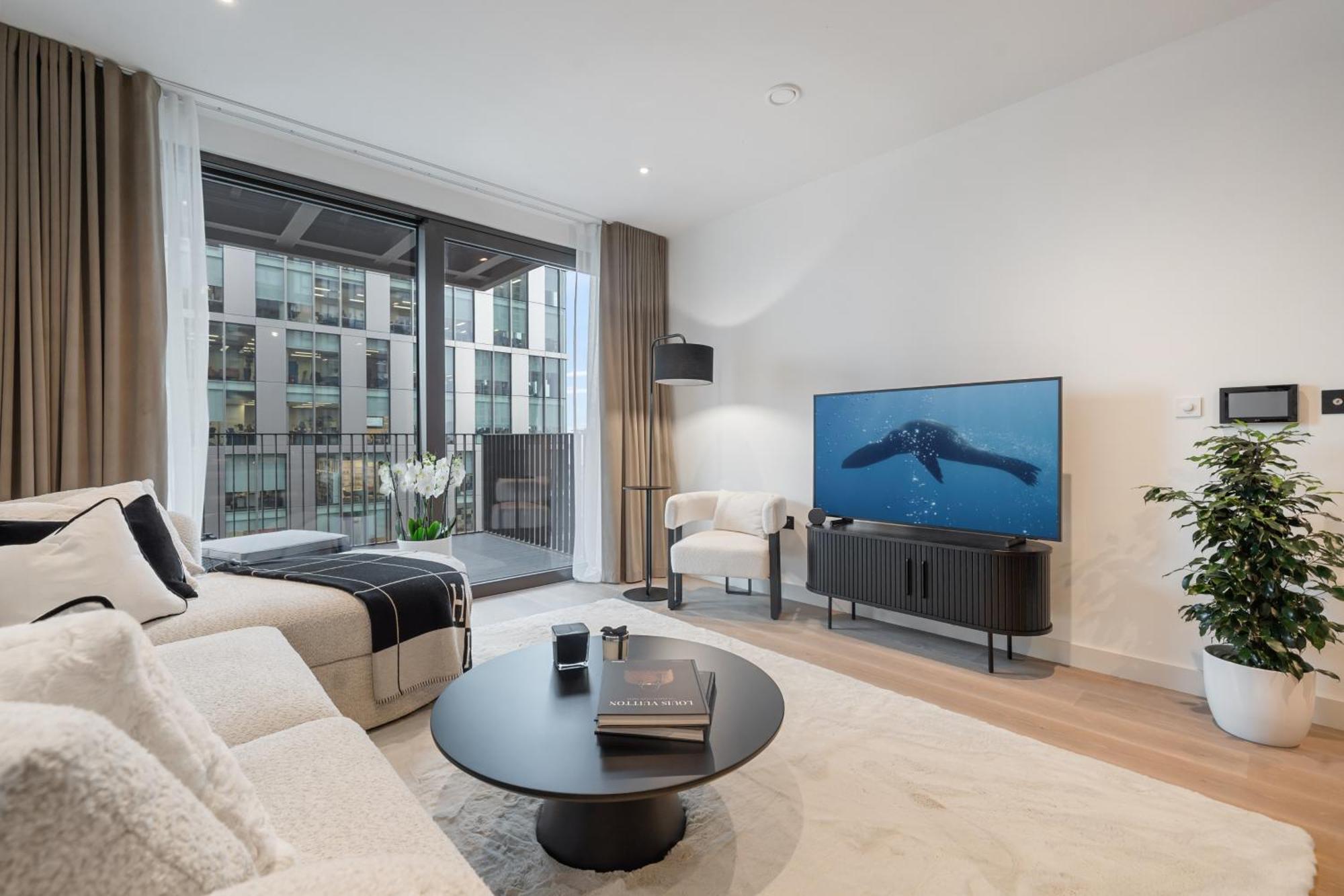 Luxury Flat By The American Embassy