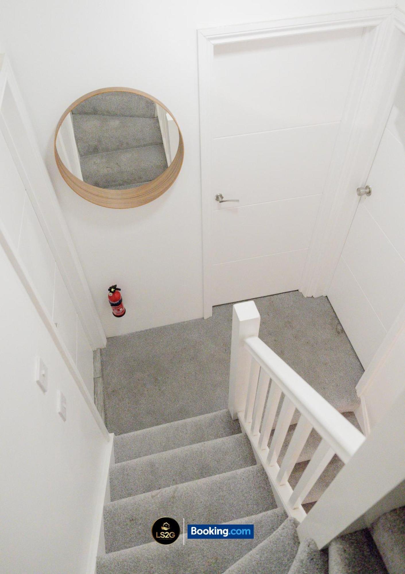 Hébergement de vacances Amazing 3 Bedroom House By Ls2g Short Lets & Serviced Greater With Free Parking Londres