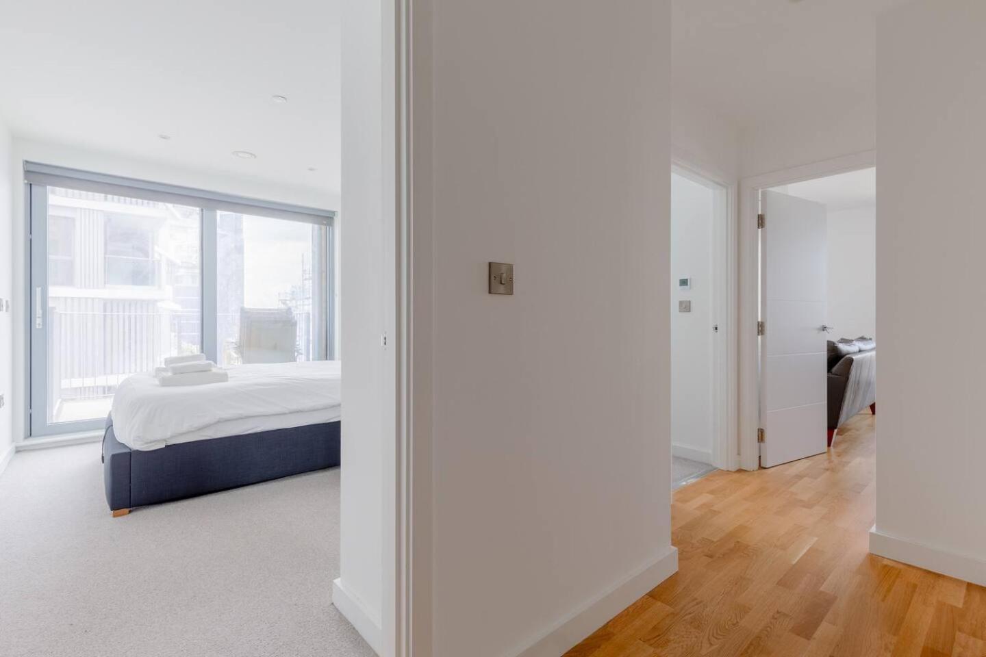 Appartement Stylish 2 Bed Flat In Battersea With Private Balcony *